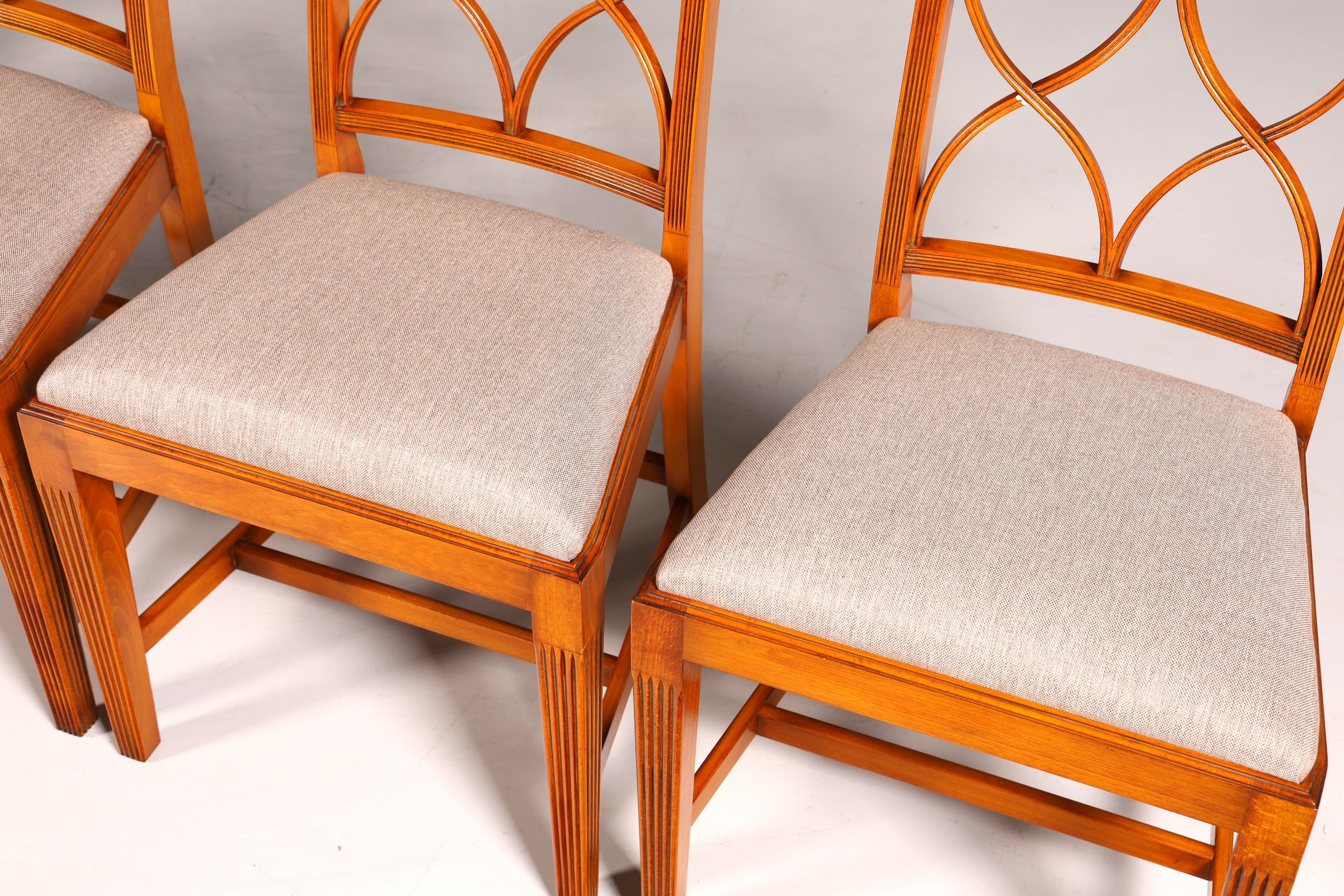 6x Elegant Bevan Funell Chairs, English Reproducible Dining Chairs, Antique 1960s Kitchen Chairs, Chair Set