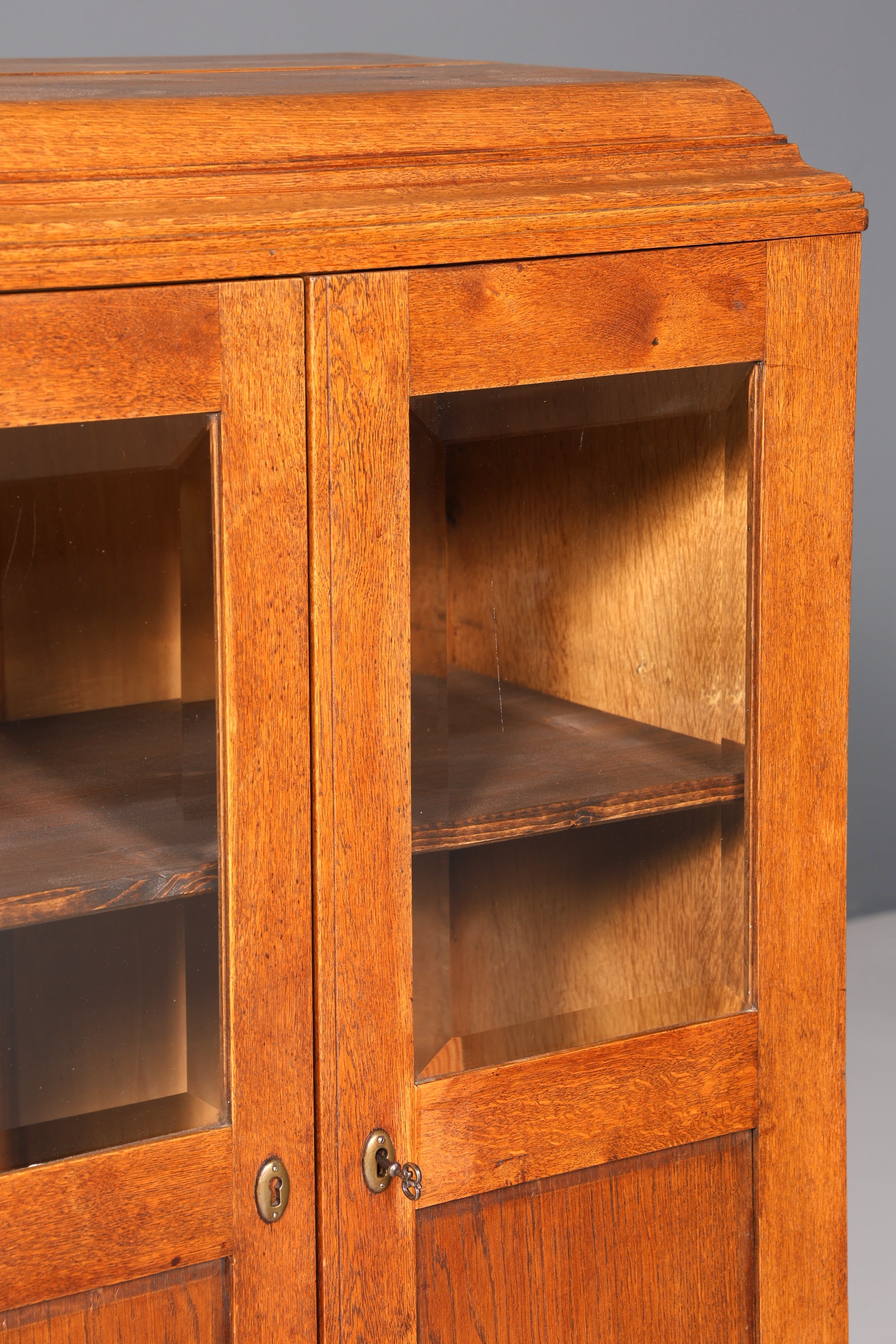 Traumhafte Jugendstil Vitrine Antike Holz Bücherschrank Eiche Antik Schrank Geschirrschrank