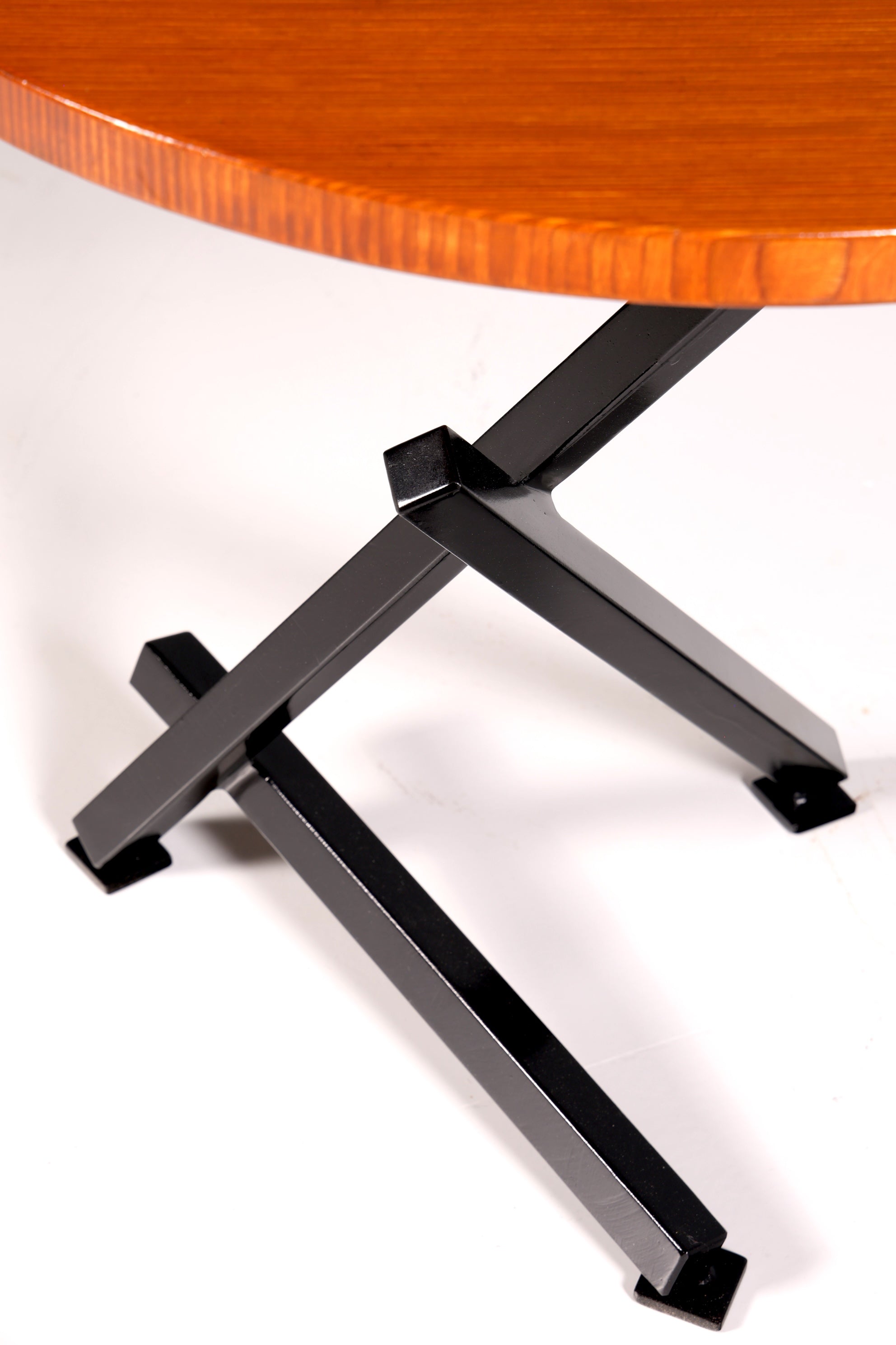 Beautiful mid-century retro side table, Danish design coffee table, 60s style