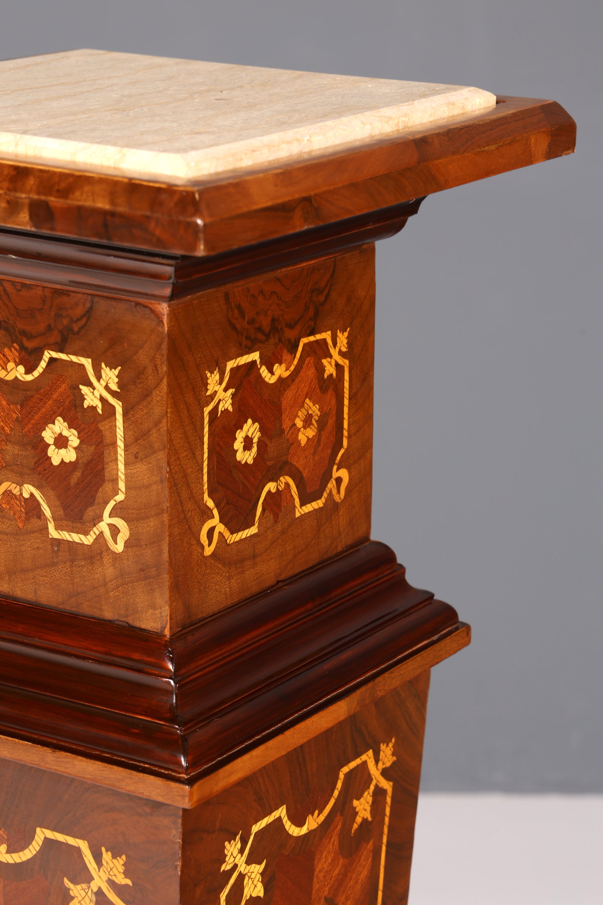 Elegant Baroque style column, Louis XV flower column, natural stone marble inlays, shelf, table