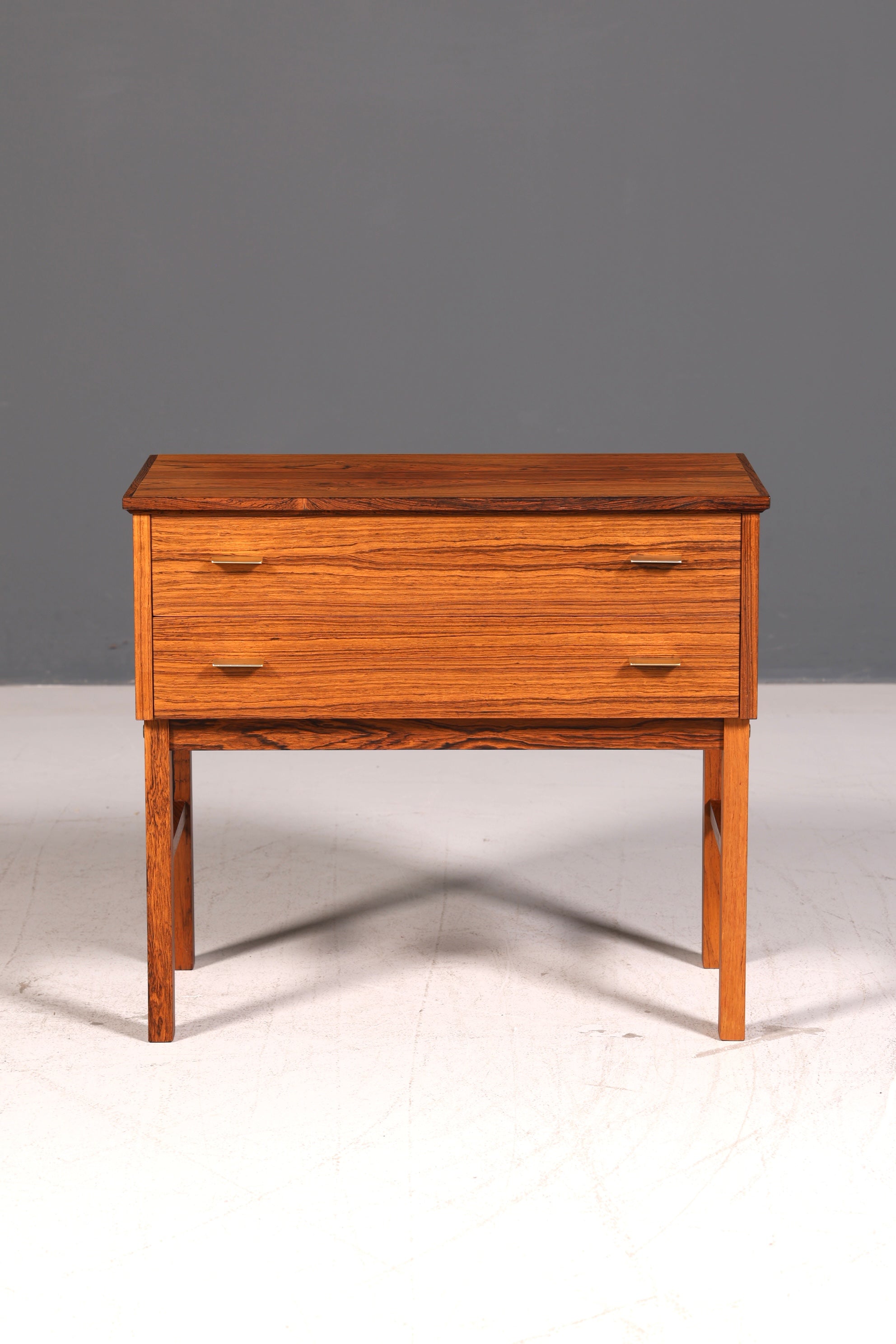 Wunderschöne Mid Century Kommode Vintage Flurkommode Nachttisch Retro 60er Sideboard Holz Skandinavisch