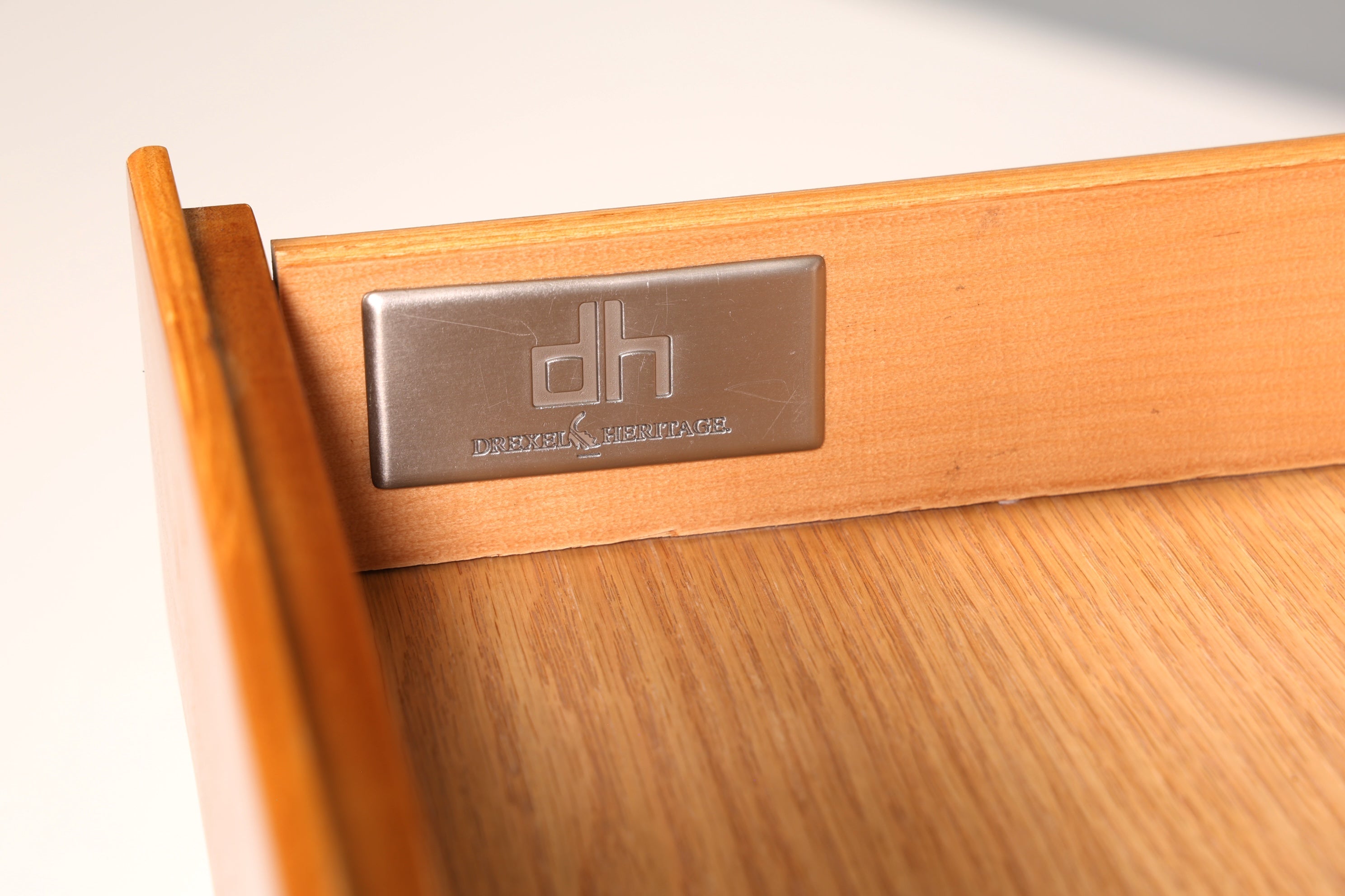 Wunderschöner Original Drexel Heritage Schreibtisch Bürotisch Antik Stil Office Table USA