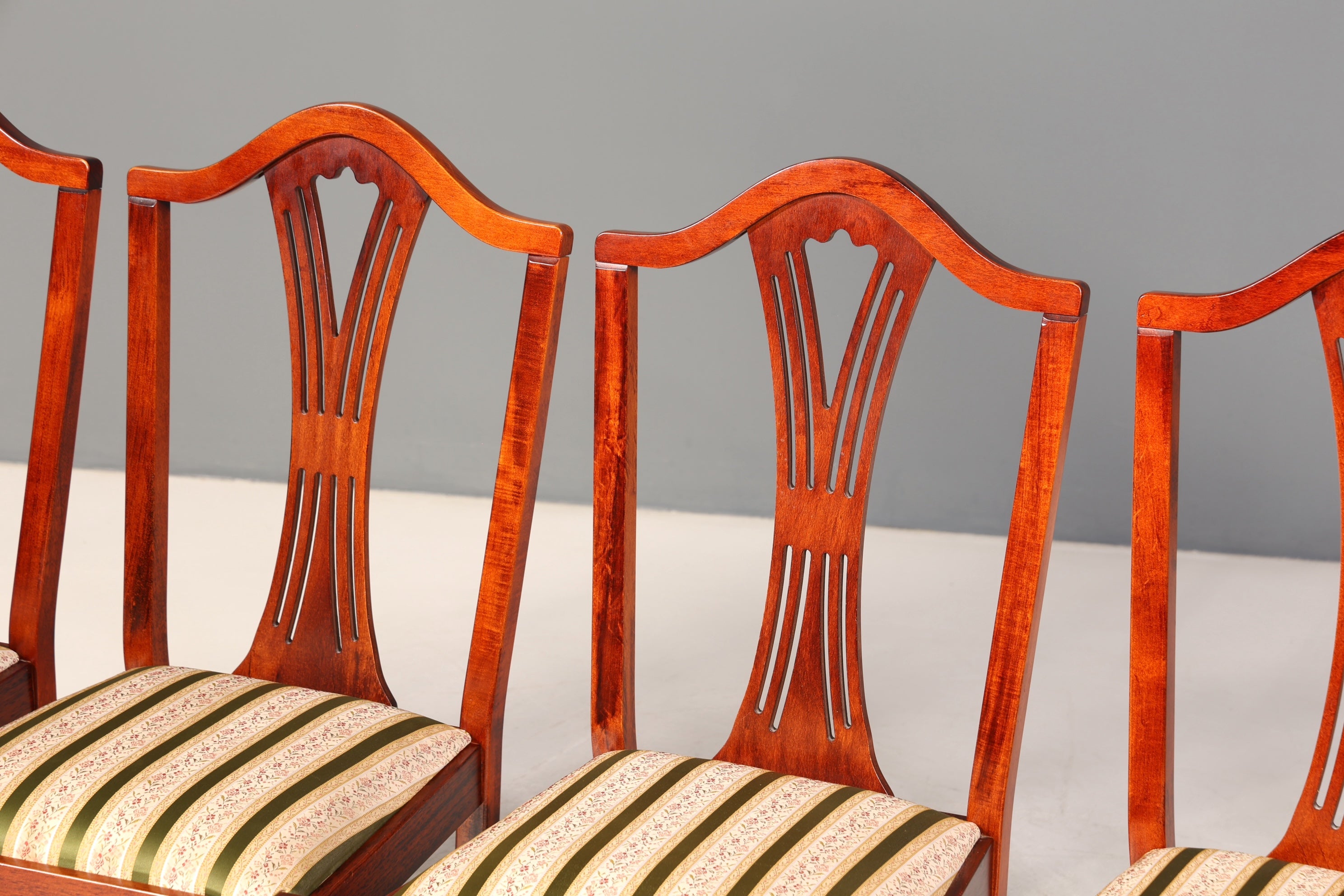 6x Edle Englische Stühle Englisch Dining Chairs Antik 60er Jahre Küchenstühle Stuhlset