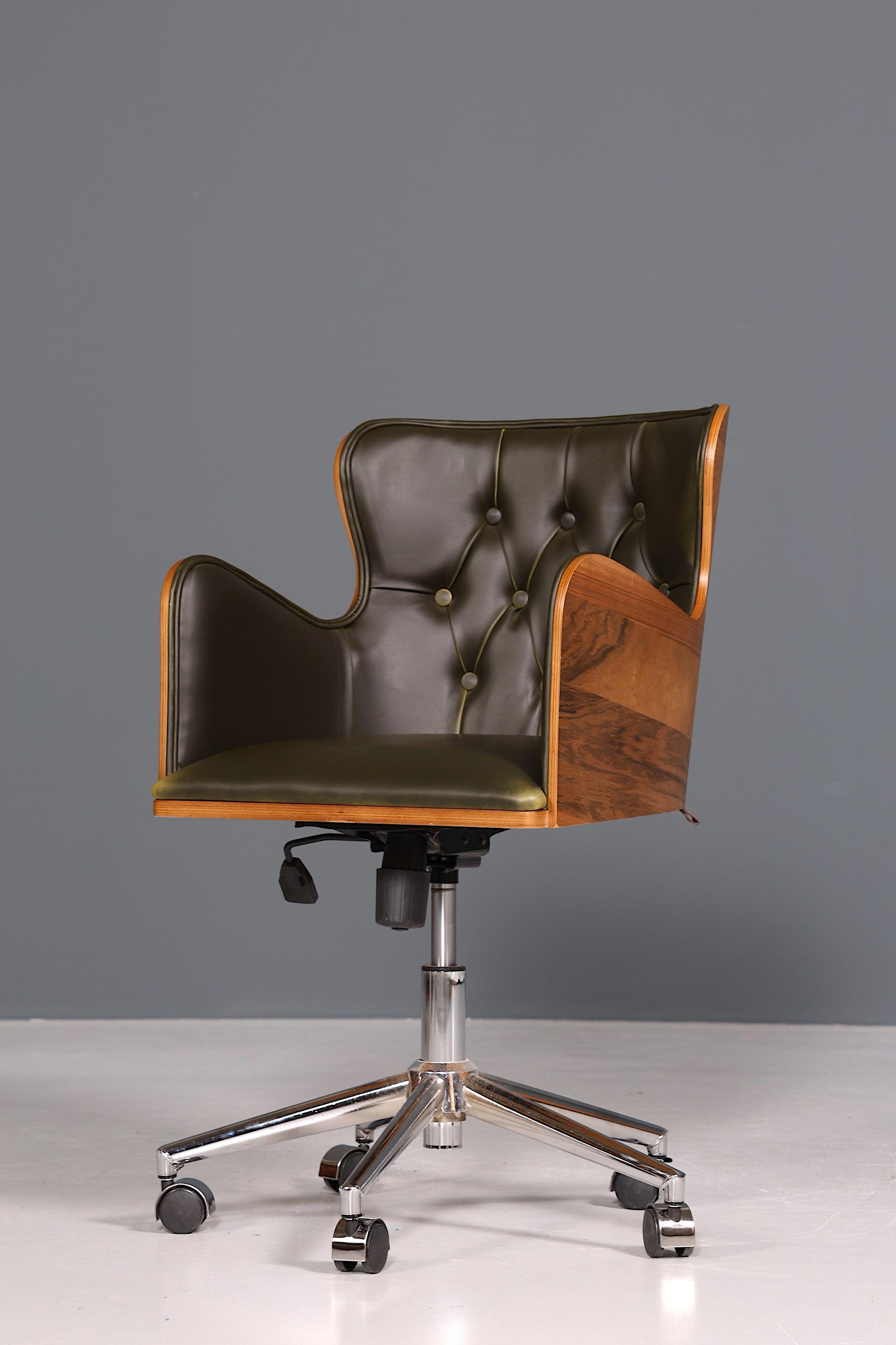 Chesterfield Büro Armlehnstuhl "Leon-Office" Nussbaum grün