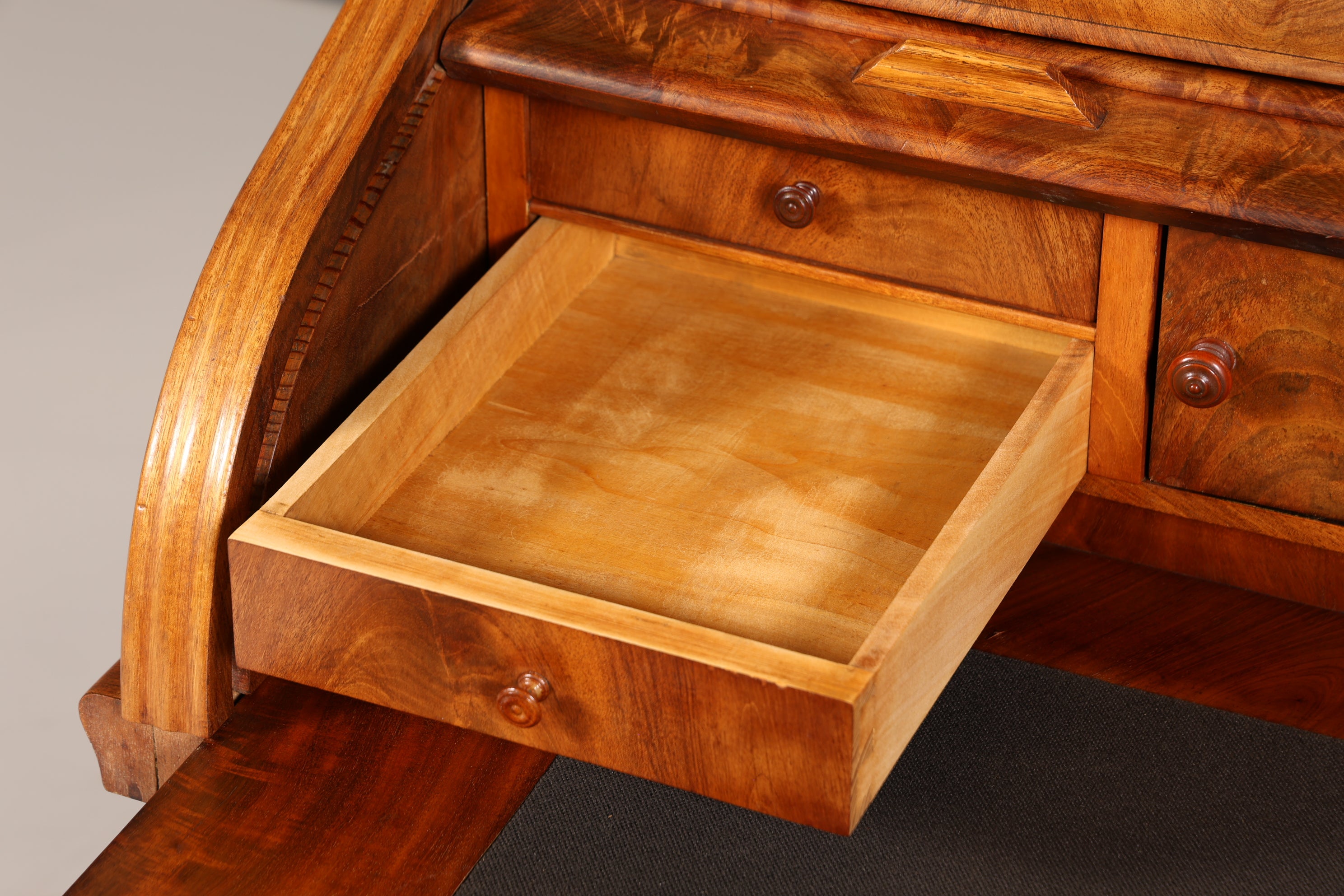 Beeindruckender Louis Philippe Sekretär Antik Rollladen Sekretär Schreibtisch Nussbaum Aufsatzsekretär
