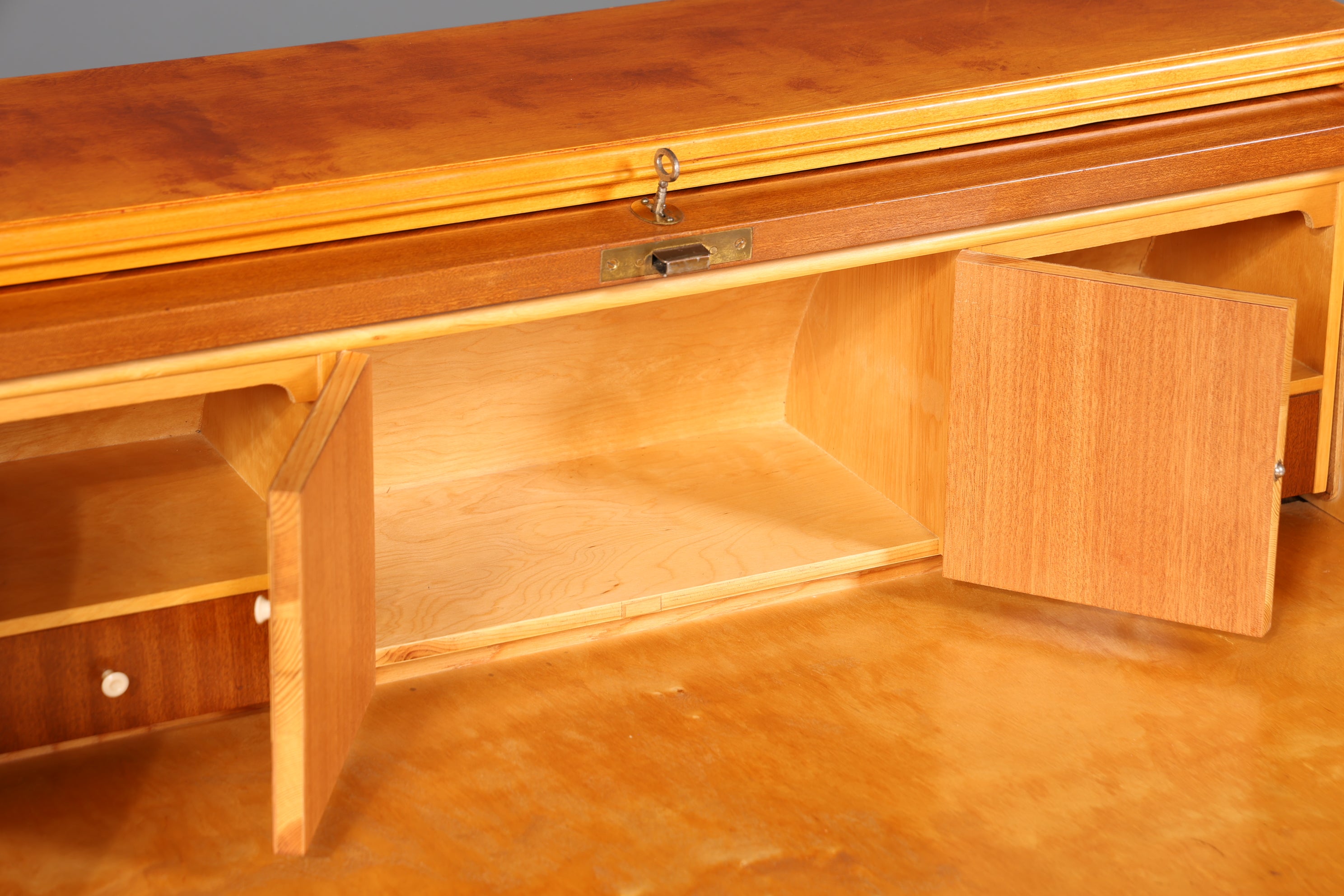 Wunderschöner Rollladen Sekretär Chippendale Stil um 1940 Büro Kommode Schreibkommode