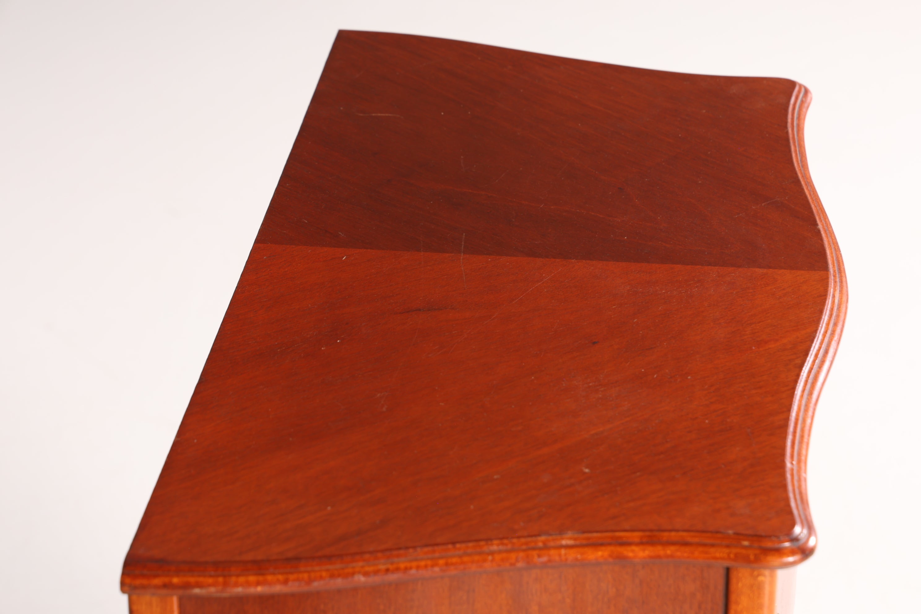 Wunderschöne Kommode im Barock Stil Vertiko Chippendale Englisch Schubladenkommode