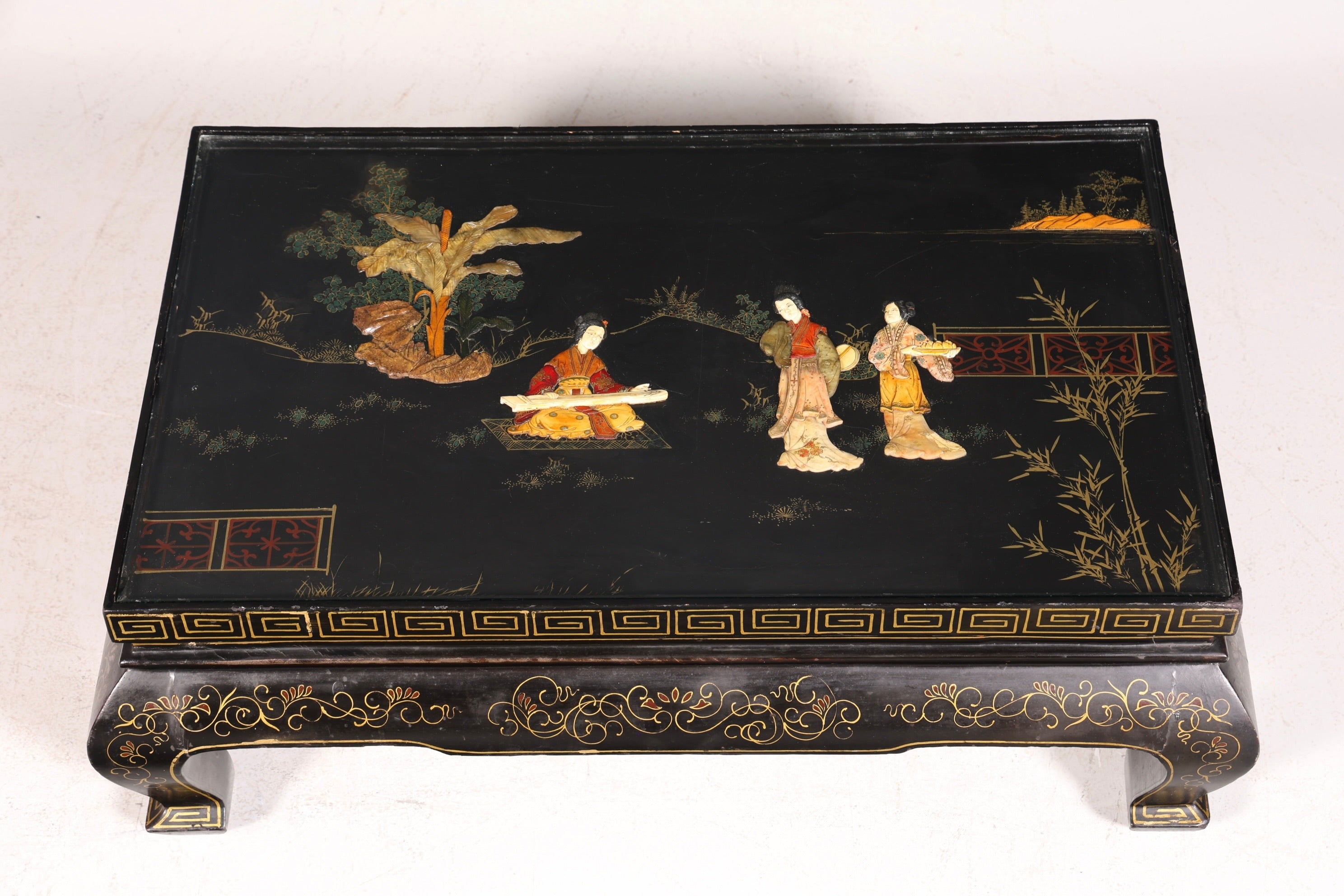 Traumhafter Chinesischer Couchtisch Asia Tisch Ablagetisch mit Asiatischen Motiven