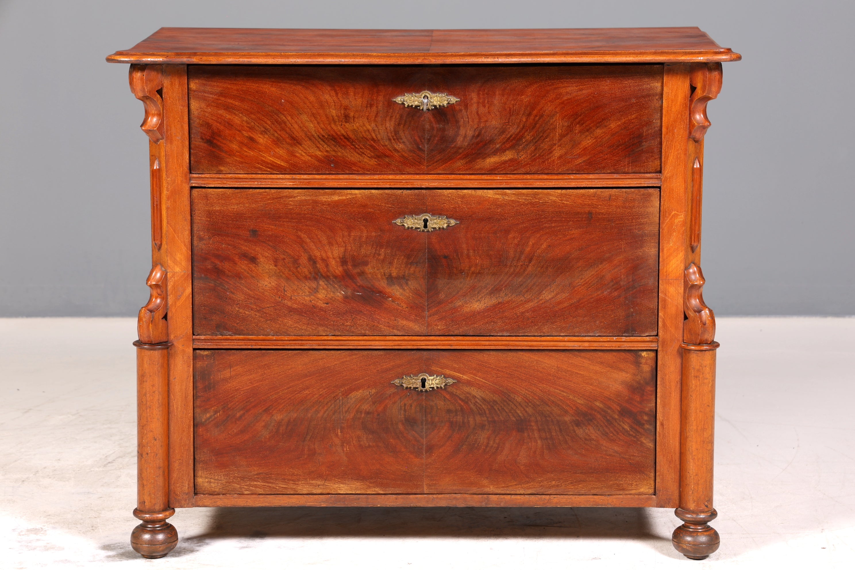 Wunderschöne Louis Philippe Kommode Gründerzeit Sideboard um 1880 Schubladenkommode Antik Wäschekommode