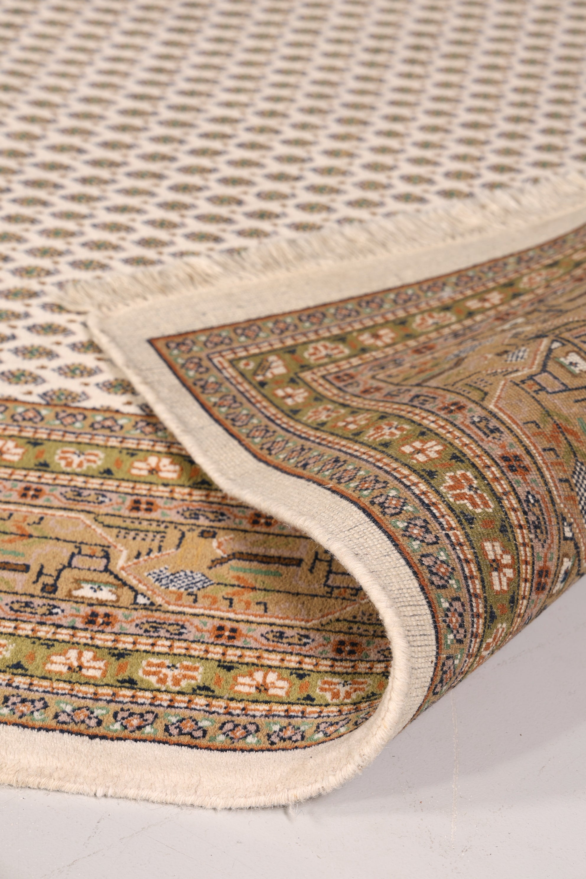 Wunderschöner Orientalischer Schurwolle Teppich Wohnzimmer Teppich Orient Teppich Kurzflorteppich aus Indien