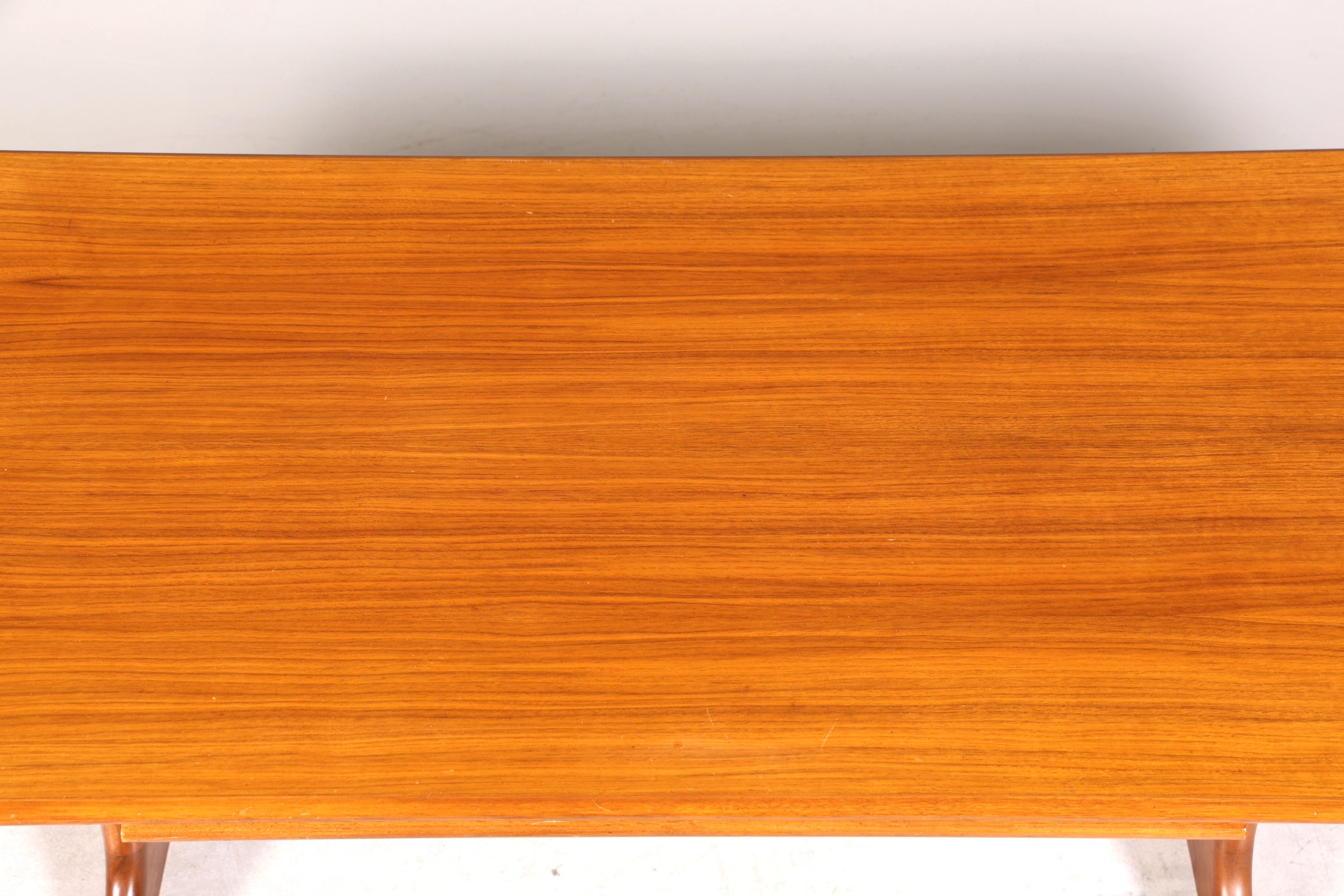 Wunderschöner Mid Century Couchtisch Teak Danish Retro Ablagetisch ausziehbarer höhenverstellbar Vintage Coffee Table 70er Jahre Wohnzimmertisch