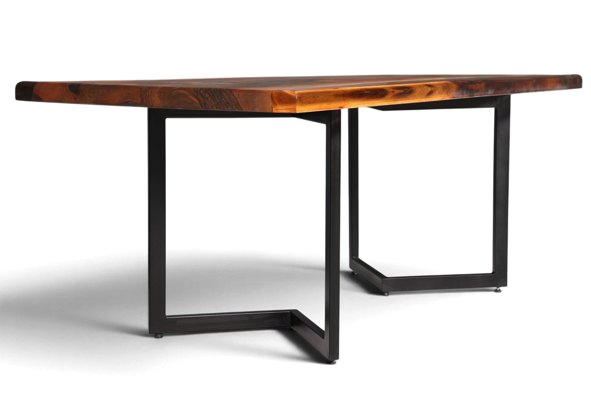 Hauptstadt Möblerei River Table aus massivem Nussbaumholz mit schwarzem Metallgestell für das Esszimmer