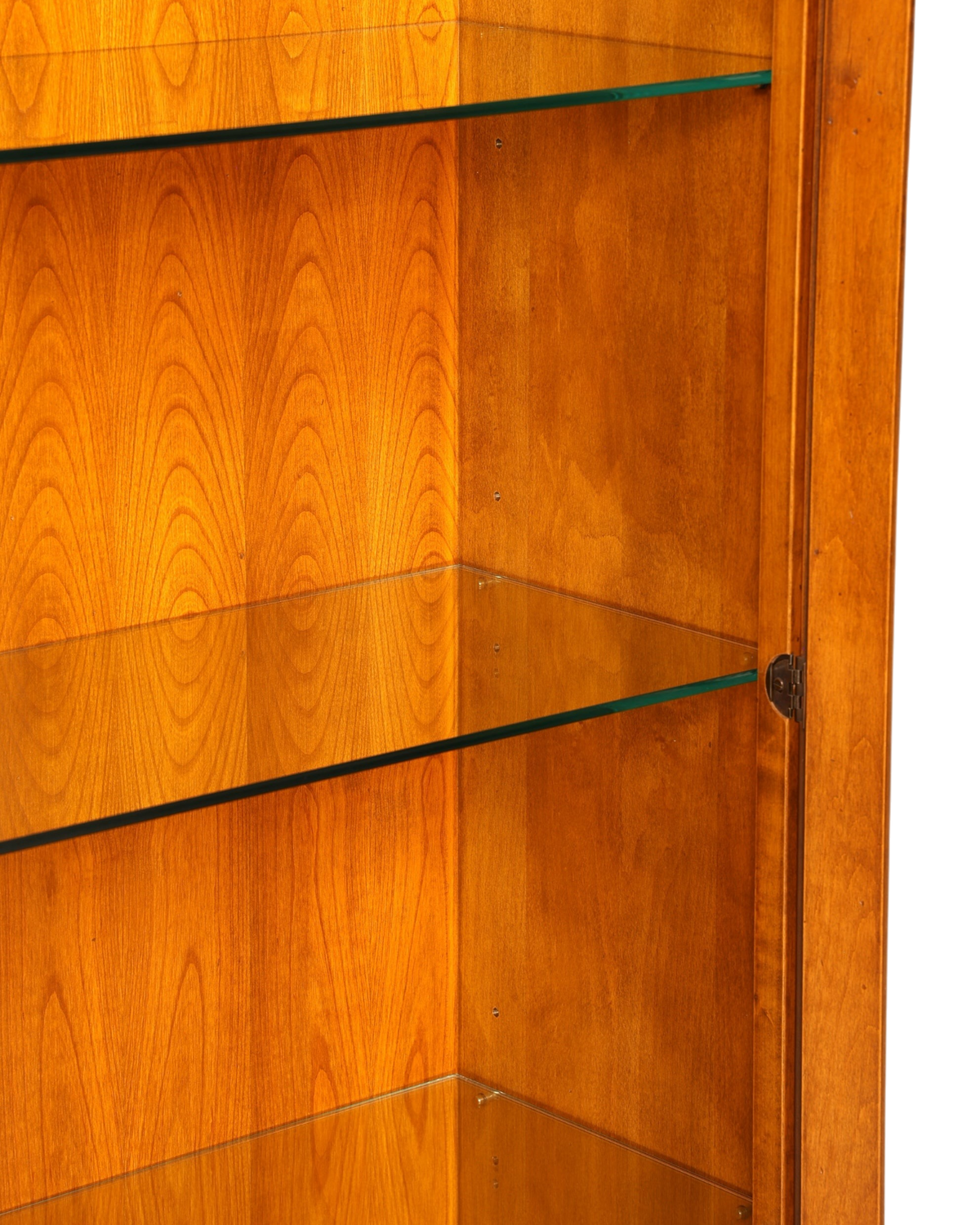 Hauptstadt Möblerei Selva Villa Borghese Vitrine aus Kirschholz mit verstellbaren Glasböden im Antik Stil