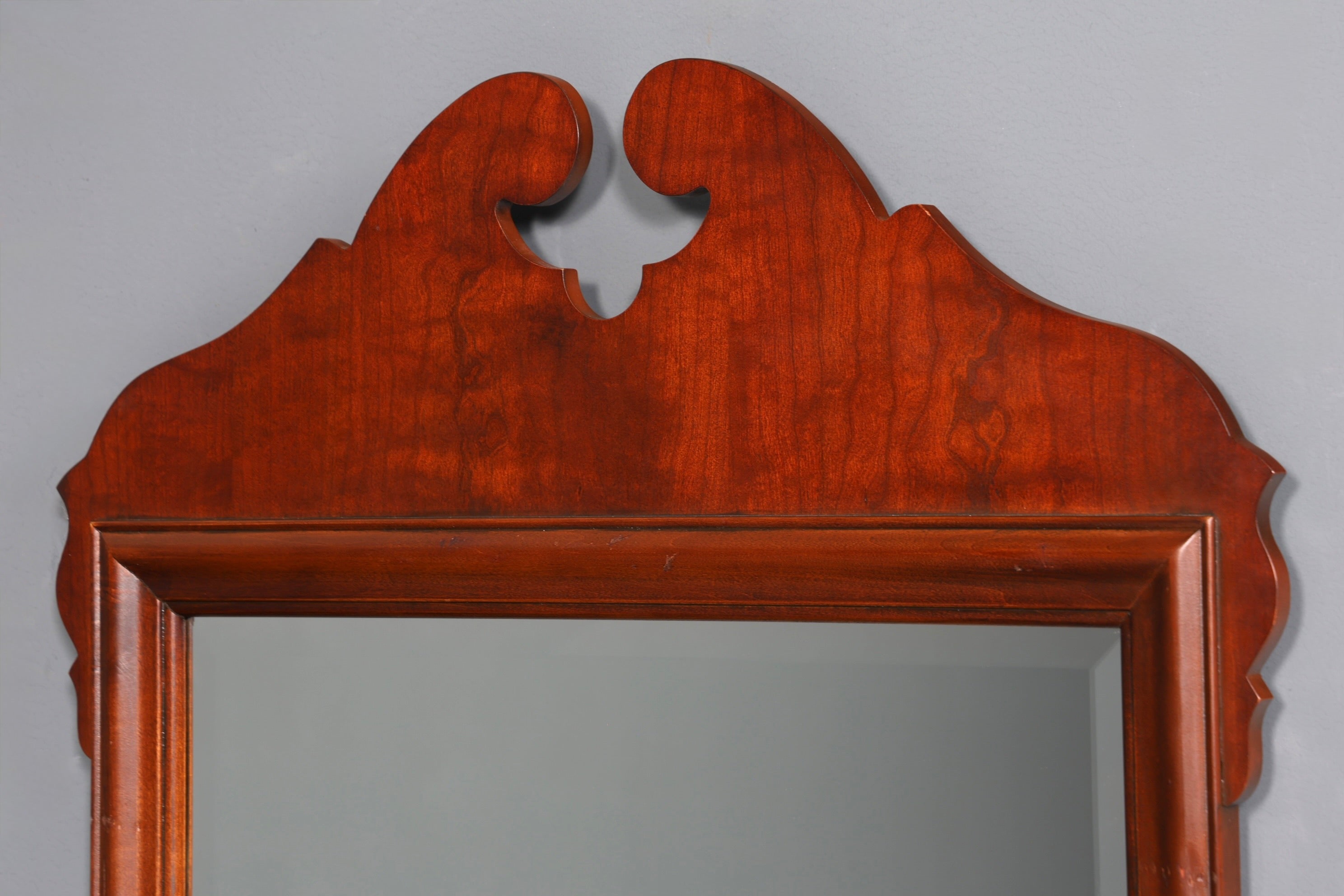 Edler Spiegel der Marke Drexel Heritage echt Holz Wandspiegel Flurspiegel USA Holzspiegel