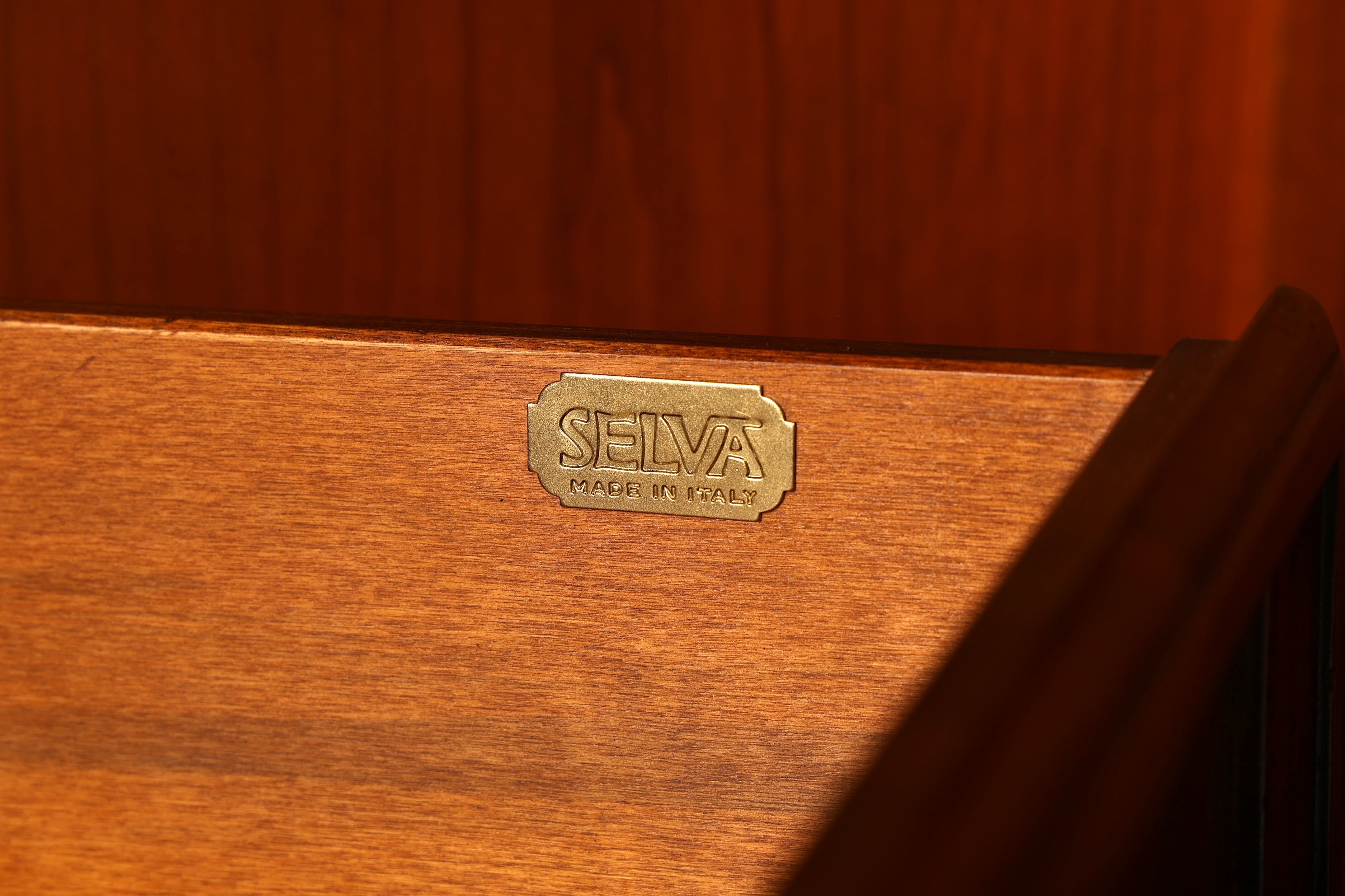 G144 Finish cm SELVA Wunderschönes Englisches Bücherregal Eibe Antik Regal Bookshelf Buchablage 60s