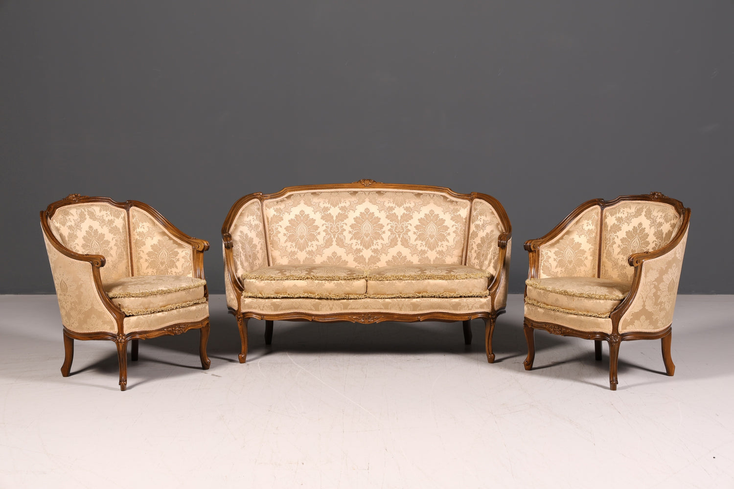 Edler Chippendale Armlehnsessel Barock Stil Samt Stoff Sessel Armchair Rococo Antik Polstersessel