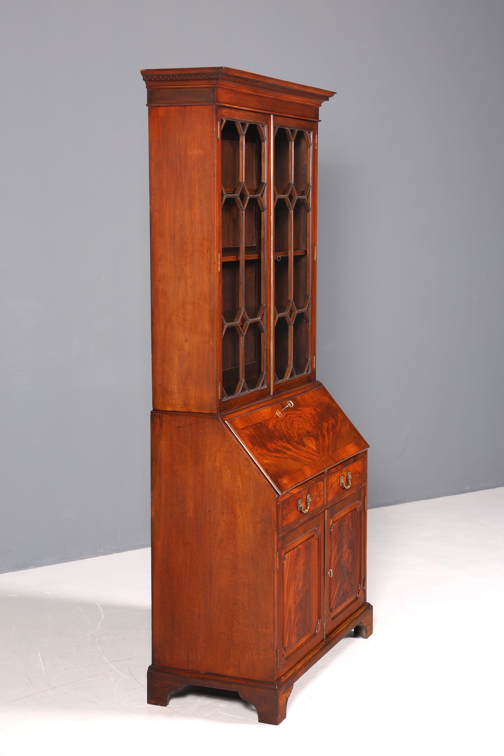 F877 Finish cm Wunderschöner Englischer Sekretär Büro Aufsatzsekretär Antik 60S Vitrinen Schrank UK