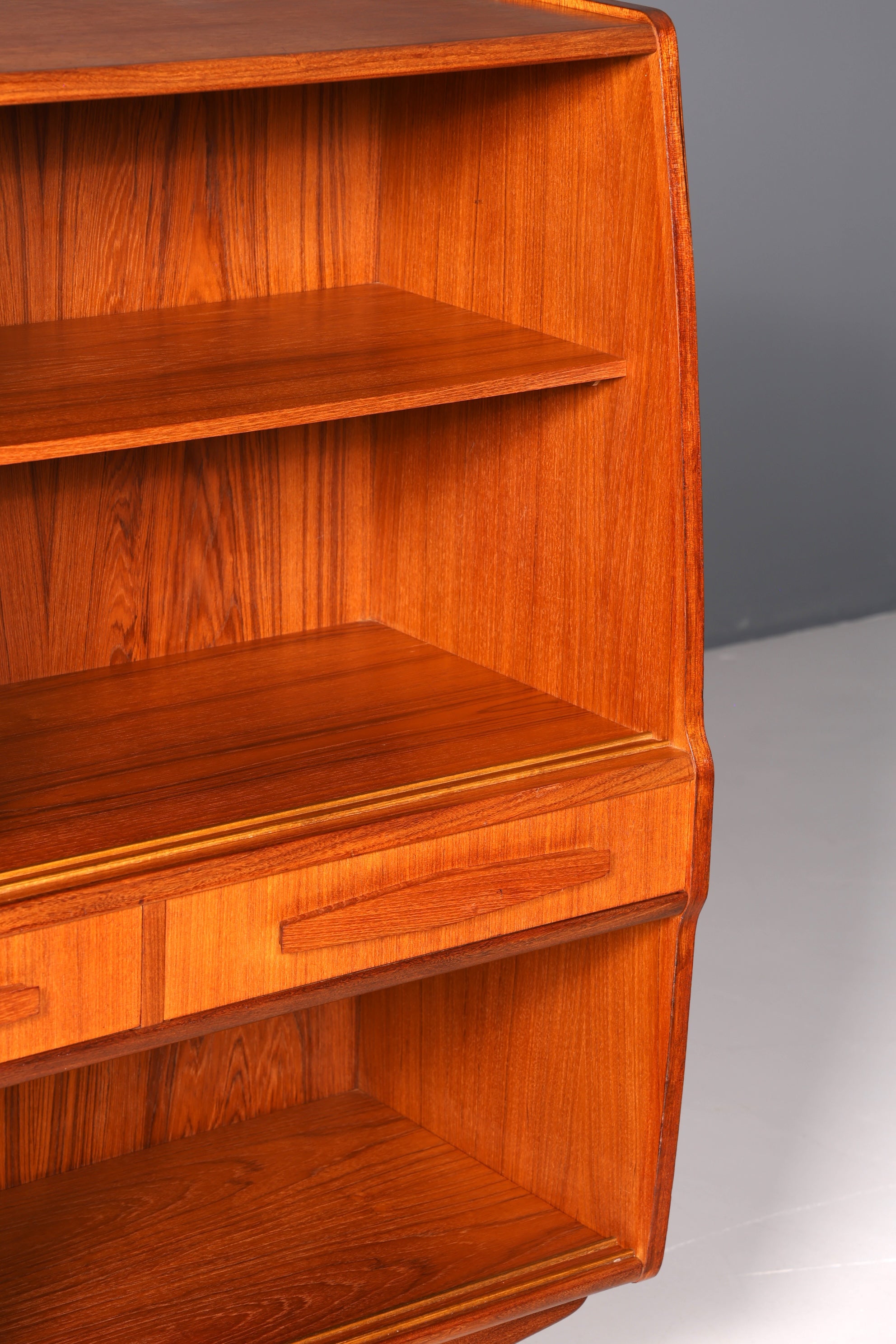 Wunderschönes Mid Century Highboard Teak Holz Original PAM Viby J. Schrank Büro Kommode Barschrank 60er Jahre