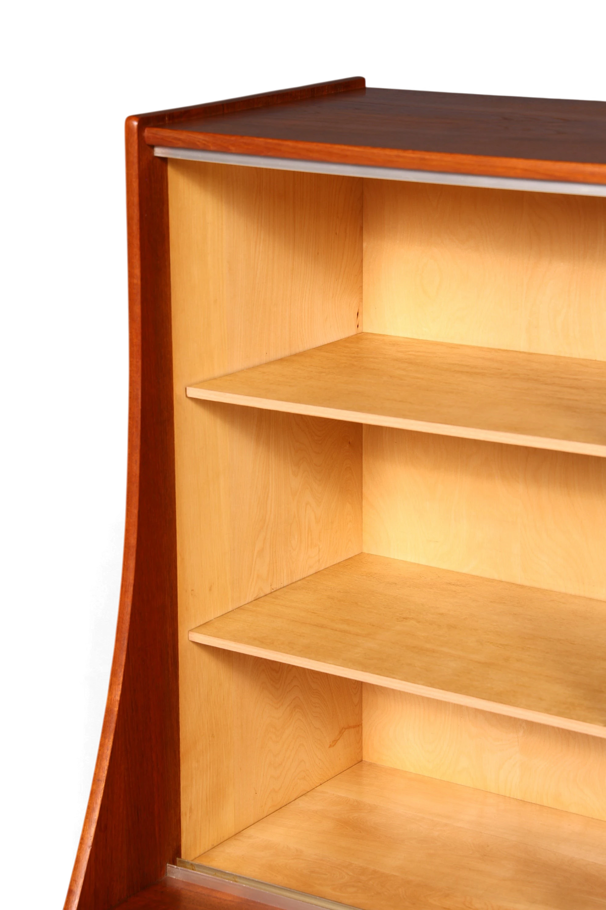 Hauptstadt Möblerei Mid Century Highboard aus Teakholz mit hellen Holzregalen im dänischen Design