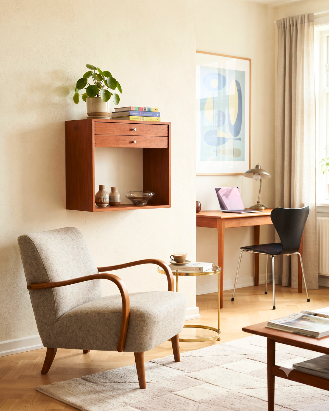 Wunderschöne Mid Century Teak Holz Nachttisch Kai Kristiansen für Aksel Kjersgaard Danish Design Flurkommode Hängeschrank 60s