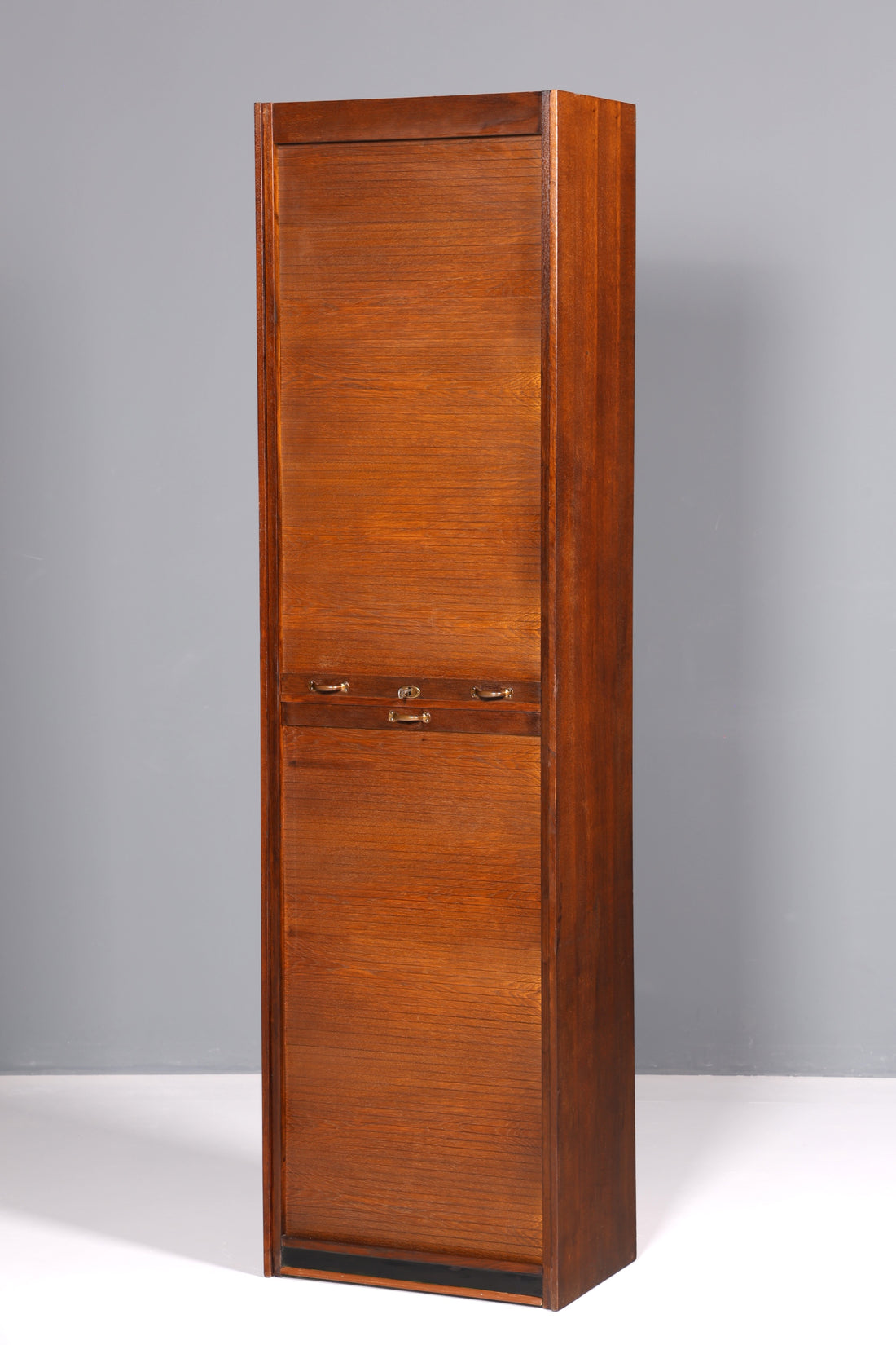 Simple mid-century roll-top cabinet, Bauhaus style, vertiko, apothecary cabinet, Art Deco office filing cabinet