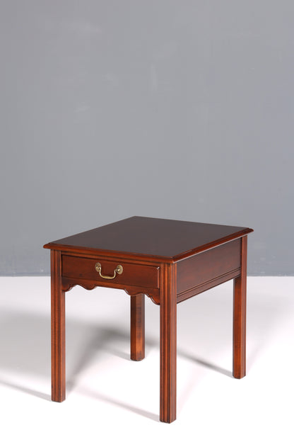 Wunderschöner Tisch der Marke Drexel Heritage Beistelltisch Antik 60s Ablagetisch 5 von 5