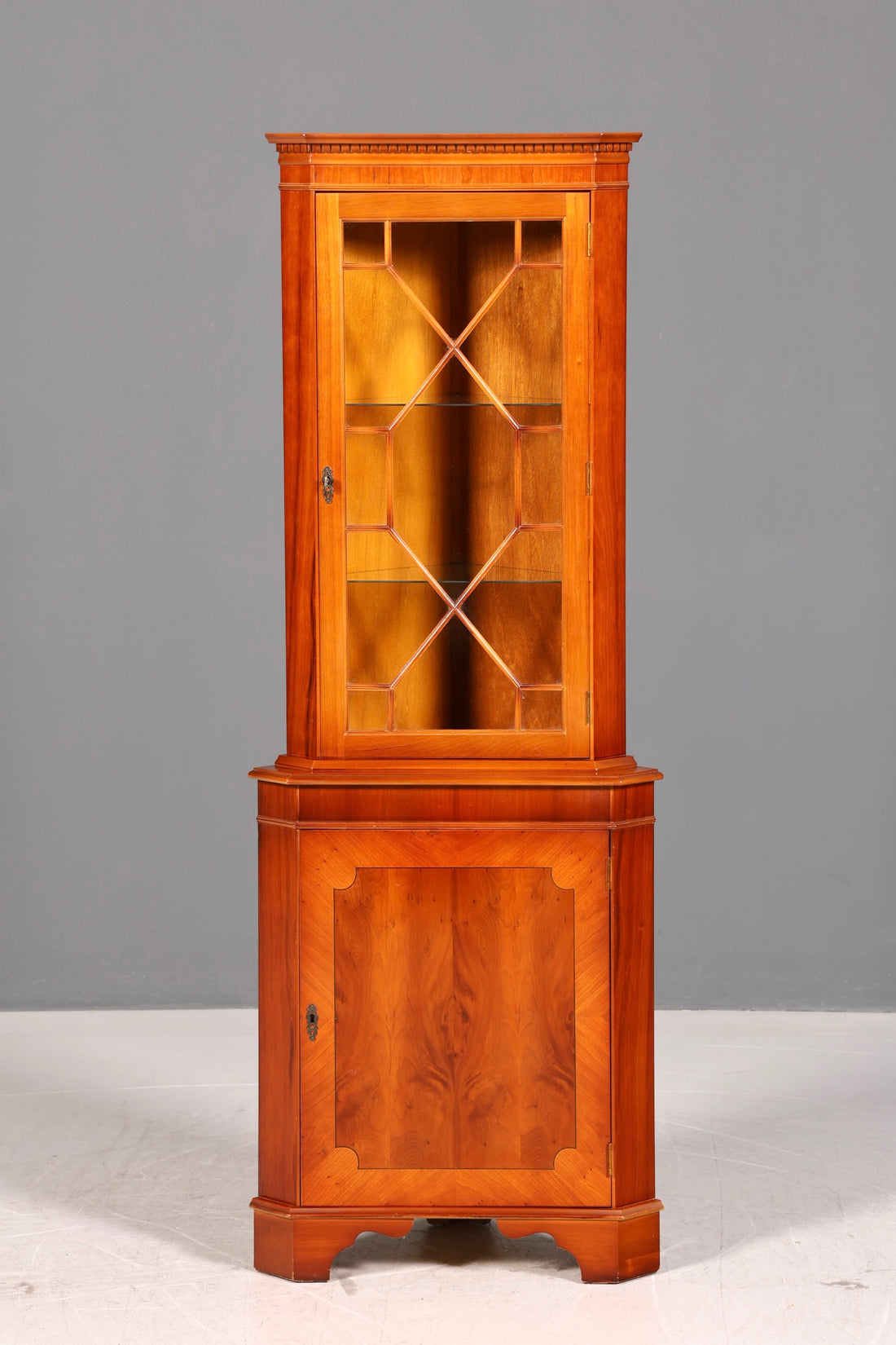 Beautiful English Corner Display Cabinet 60s Yew Cabinet Corner Cabinet Glass Display Cabinet Display Cabinet Vintage
