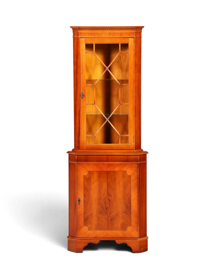 Hauptstadt Möblerei englische Eckvitrine aus Eibenholz mit verglaster Türfront und klassischem Design