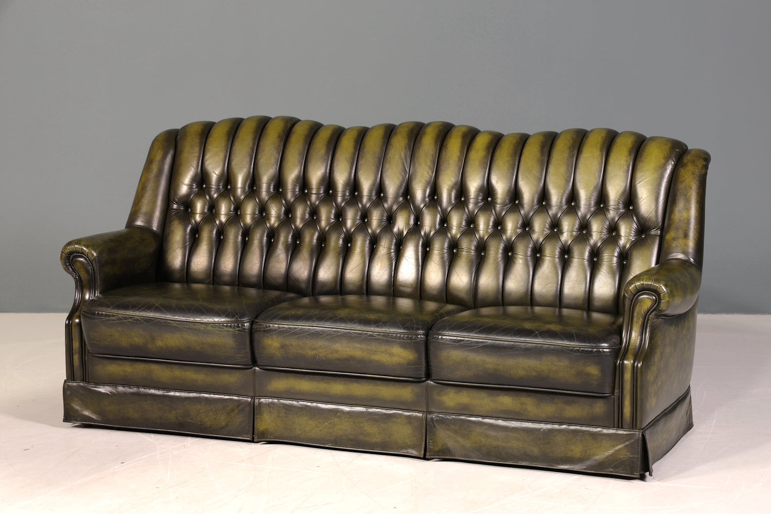 Wunderschönes Original Chesterfield Sofa 3- Sitzer echt Leder Couch Englisch