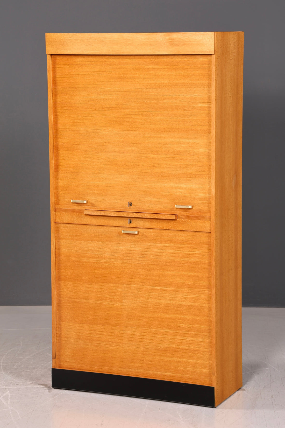 Stilvoller Mid Century Rollladenschrank Bauhaus Apothekerschrank Art Deco Büro Aktenschrank