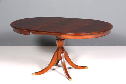 Beautiful original Heldense extendable dining table, mahogany, English antique style, 60s kitchen table
