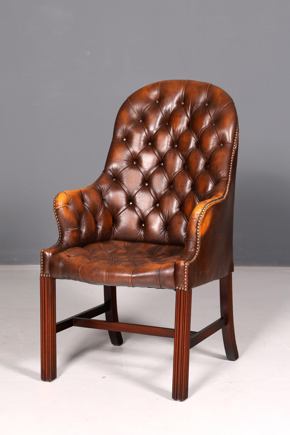 Beautiful Original Chesterfield Armchair Brown Genuine Leather English Gentleman’s Armchair Desk Chair Office Chair Secretary Chair Antique Vintage