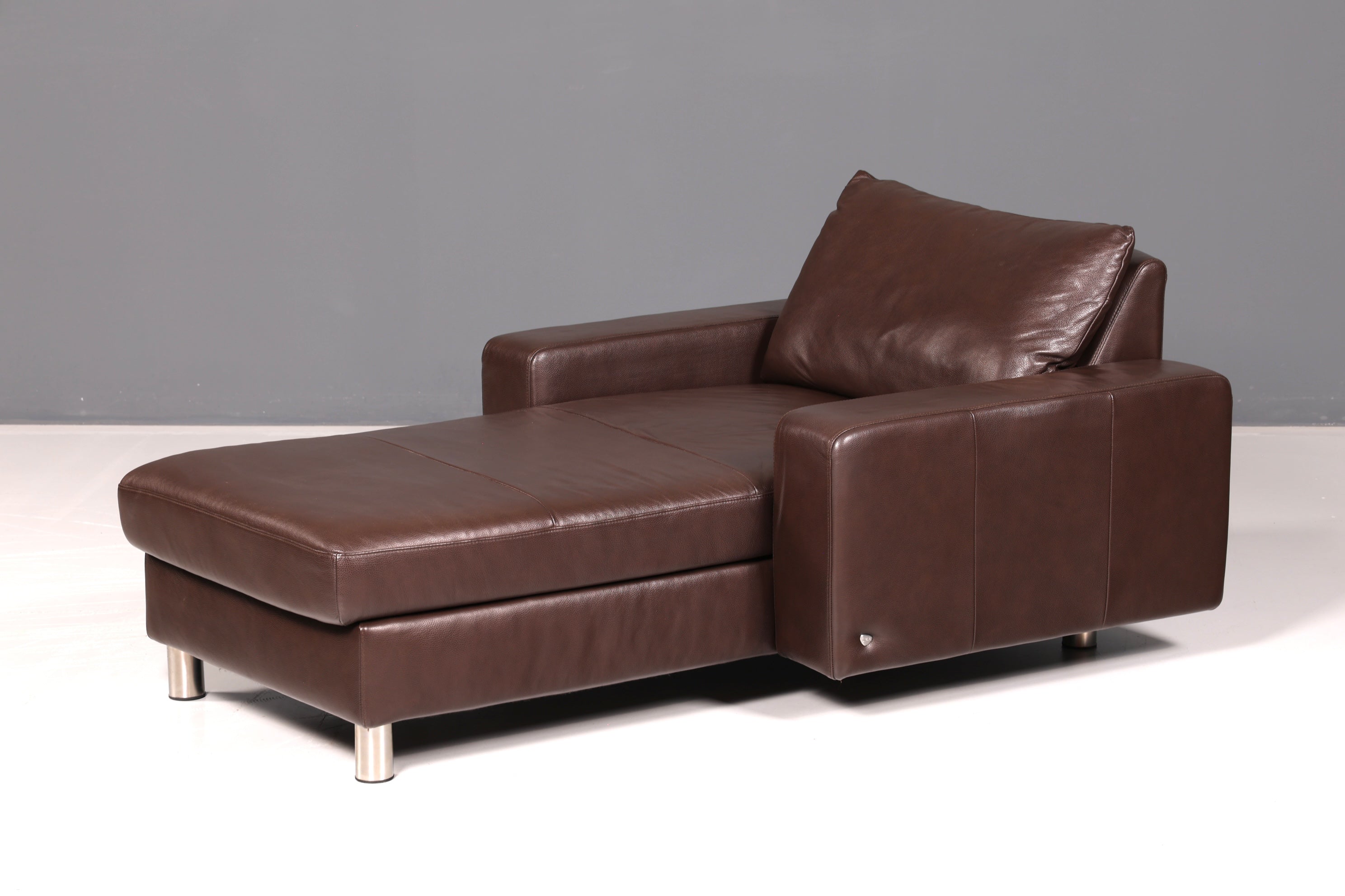 Beautiful Stressless E200 Recamier genuine leather brown chaise longue ottoman leather sofa vintage recliner