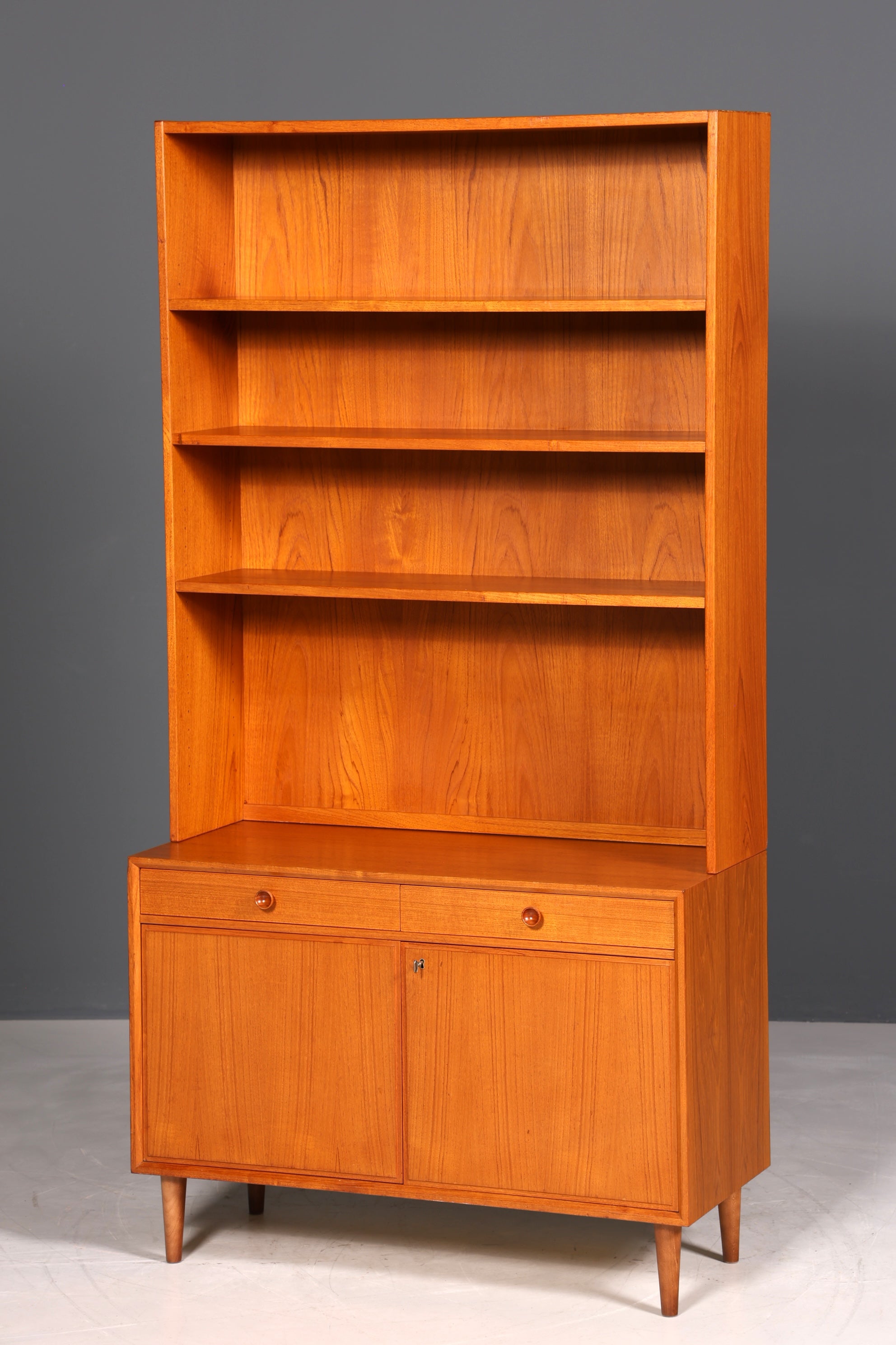 Wunderschönes Mid Century Regal Danish Design Teak Holz Schrank Retro Bücherregal Kommode 1 von 2