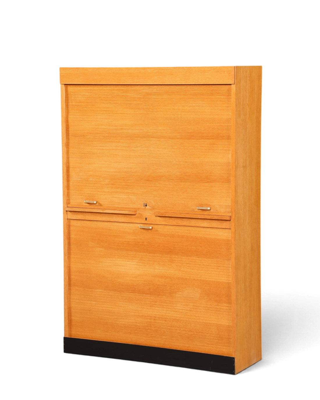 Hauptstadt Möblerei Rollladenschrank aus massivem hellem Holz im Bauhaus Stil mit praktischem Tambour Verschluss