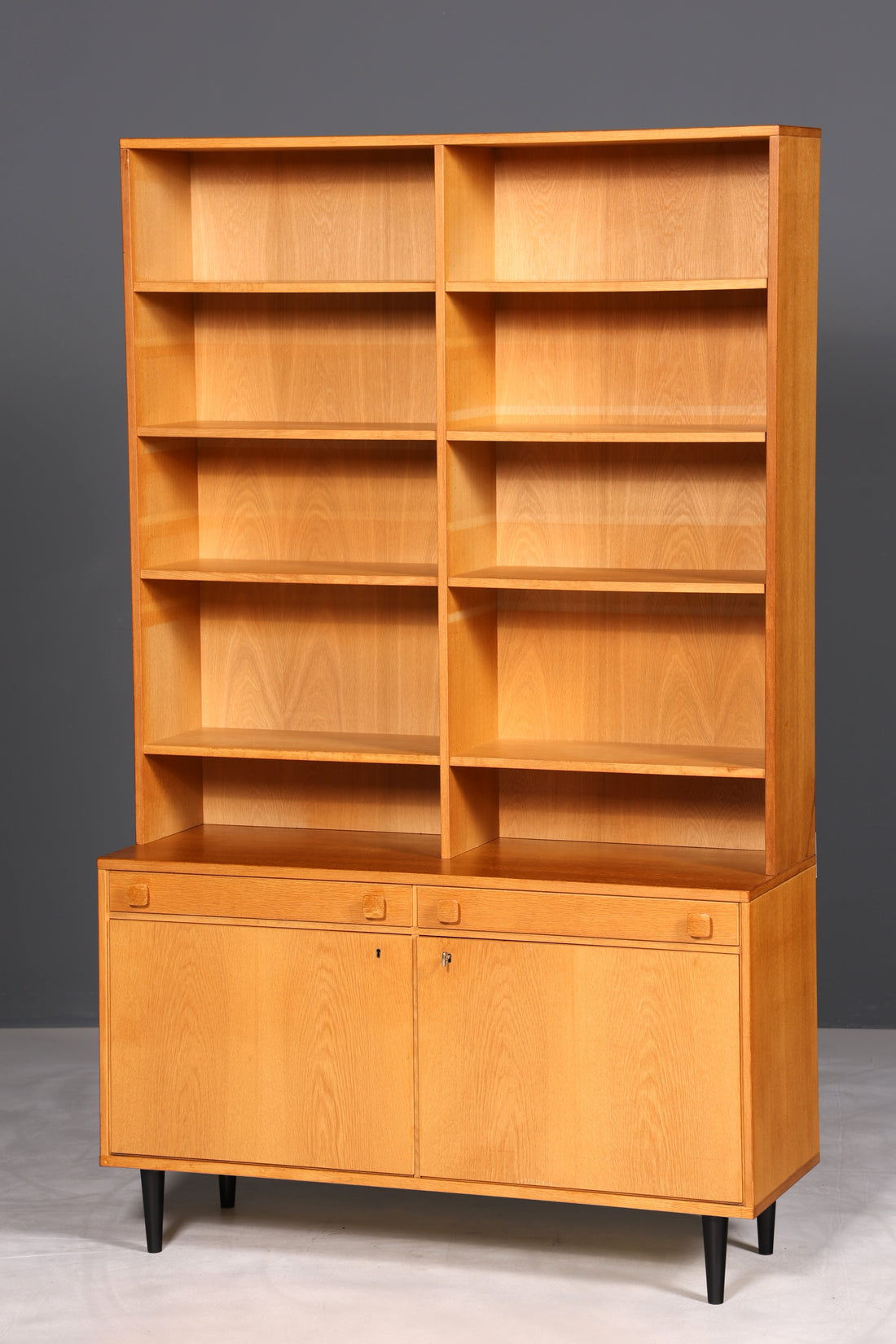 F895 Finish Traumhaftes Mid Century Regal echt Holz Schrank Danish Design Retro Kommode Vintage Bücherregal 60er Jahre