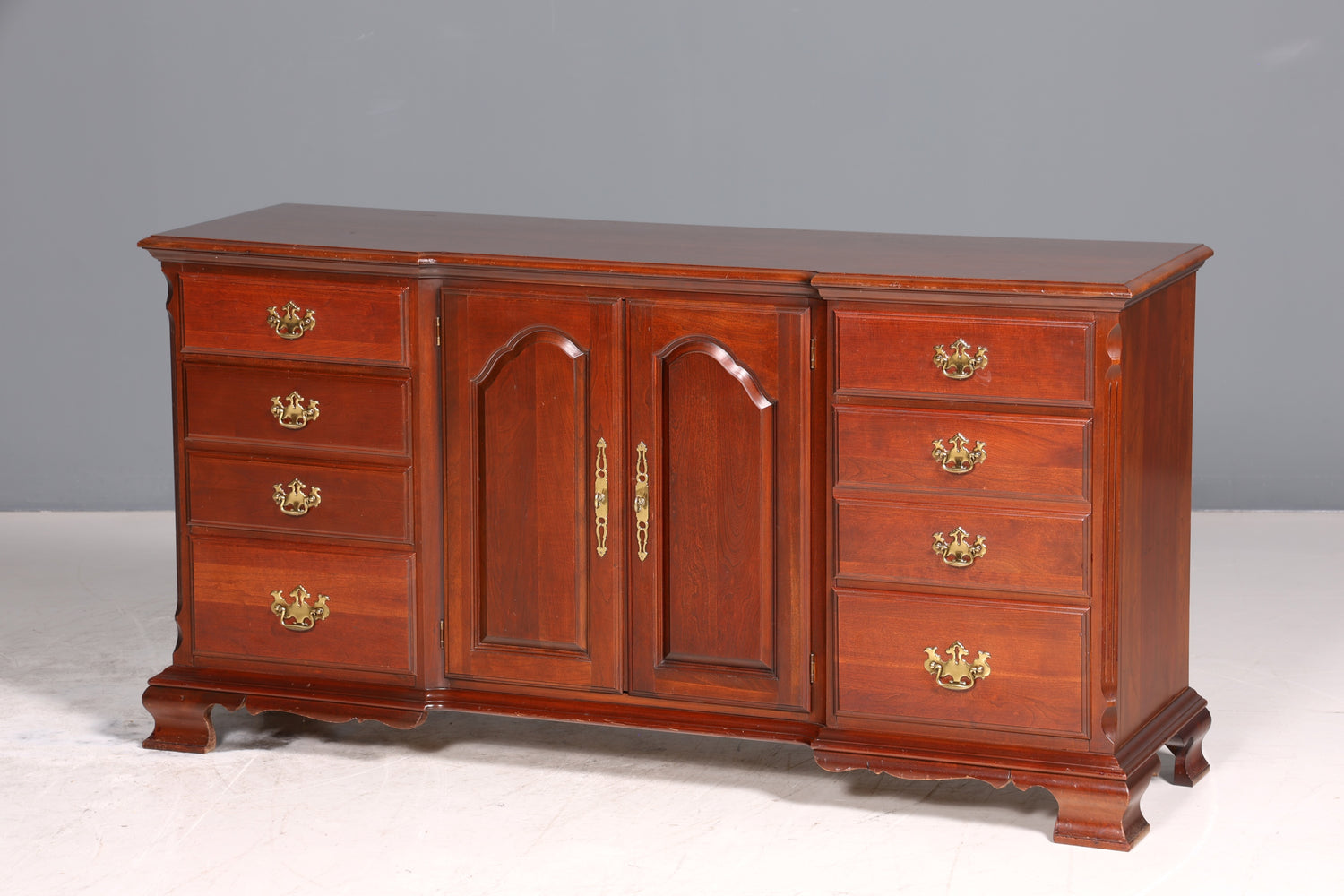 Wunderschönes Sideboard der Marke Pennsylvania House Antik Stil Schrank Kommode USA Anrichte Schubladenkommode