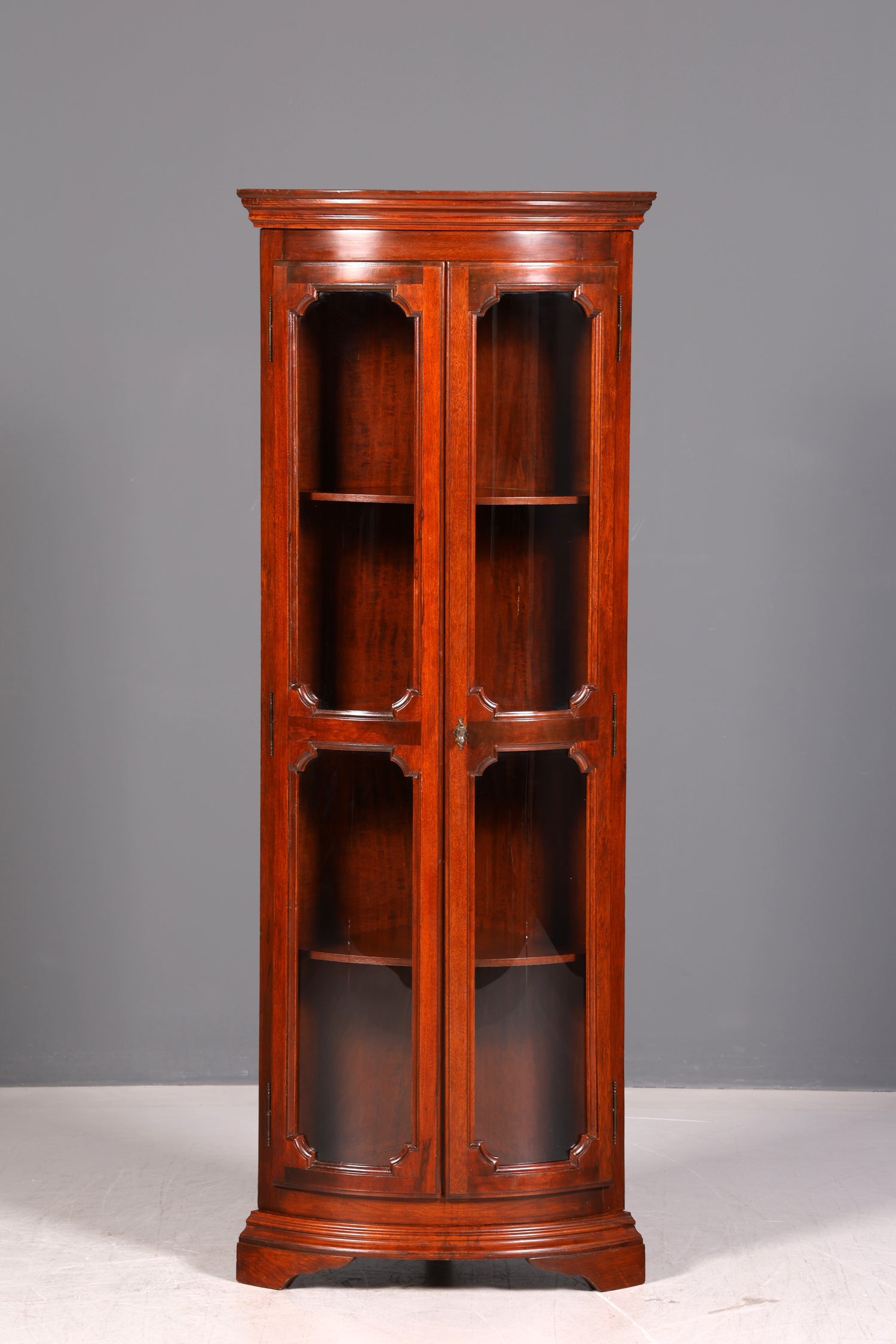 Wunderschöne Original Selva Eckvitrine Antik Stil Vitrine Schrank Geschirrschrank Glasvitrine Eckschrank 2 von 2