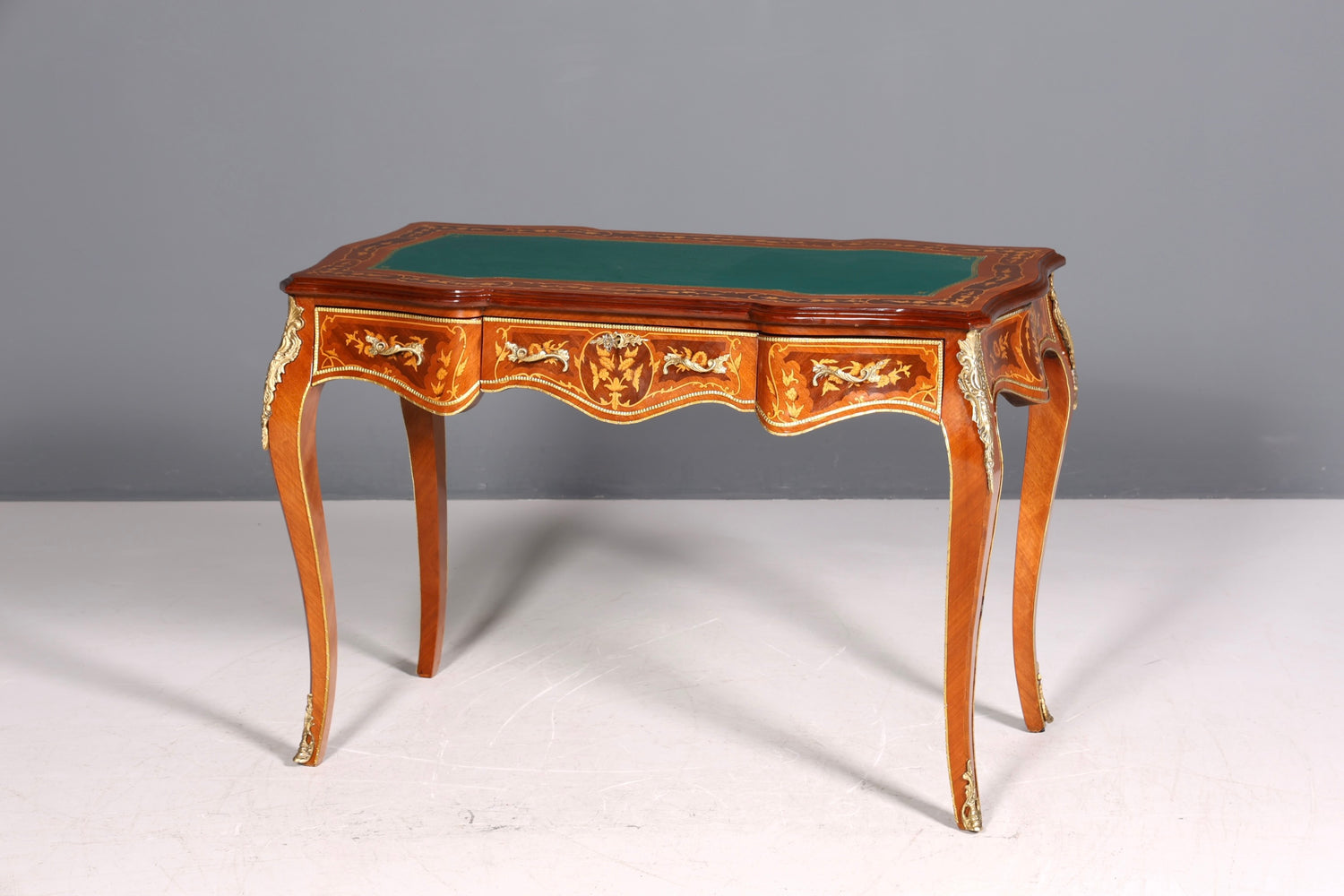 Wunderschöner Louis XV Stil Schreibtisch French Office Desk Antik Stil Bürotisch