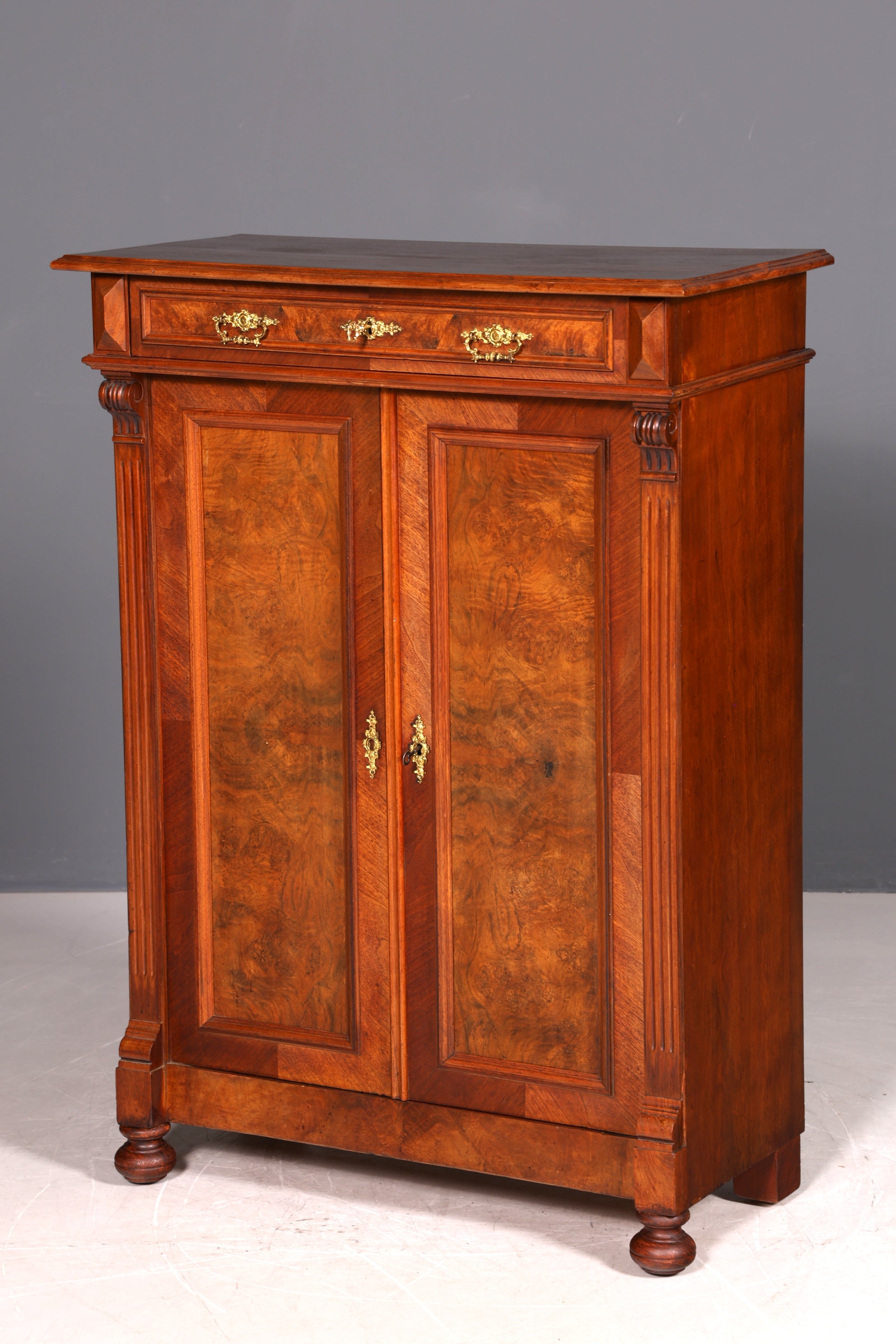 G360 Finish Traumhaftes Gründerzeit Vertiko Jugendstil Schrank Antik Highboard Kommode (Kopie 2)