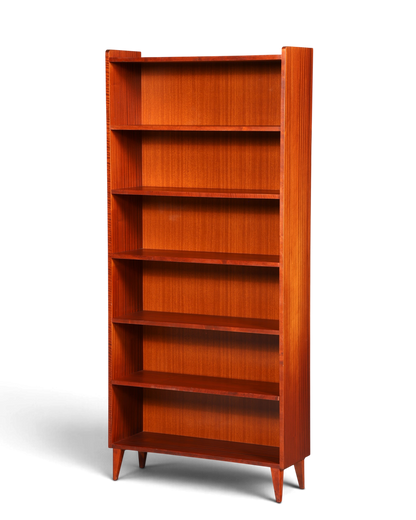 Hauptstadt Möblerei Mid Century Bücherregal aus massivem Holz mit höhenverstellbaren Böden im 60er Jahre Design