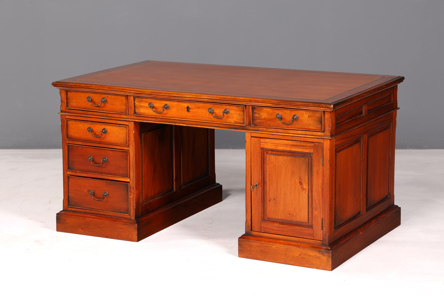 Wunderschöner Englischer Schreibtisch Mahagoni Bürotisch Antik Office Desk Partnerdesk Schreibtisch