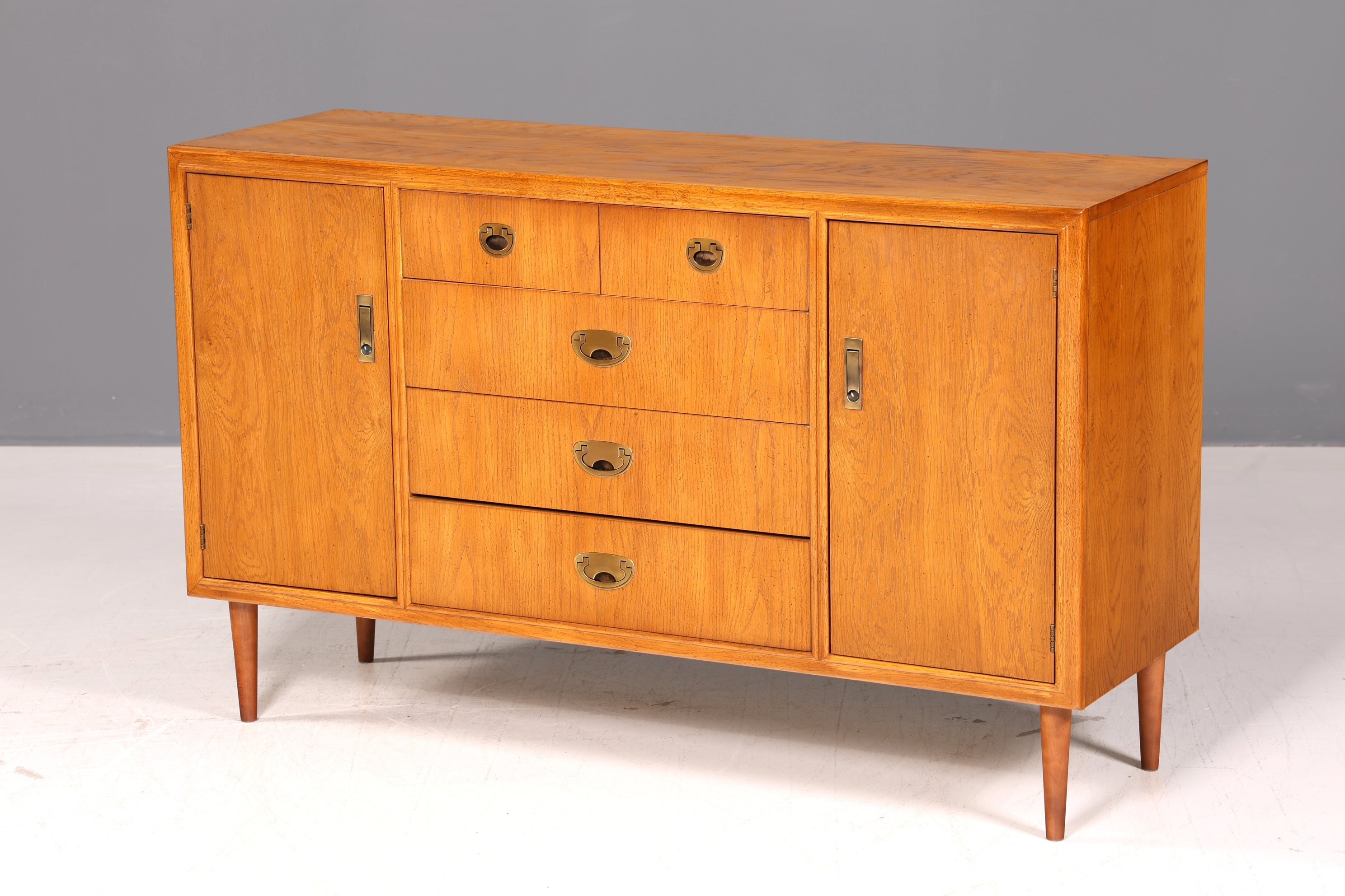 Stilvolles Drexel Heritage Sideboard USA Antik Stil Kommode Art Deco Schubladenkommode Massiv Echt Holz Vintage Wäschekommode