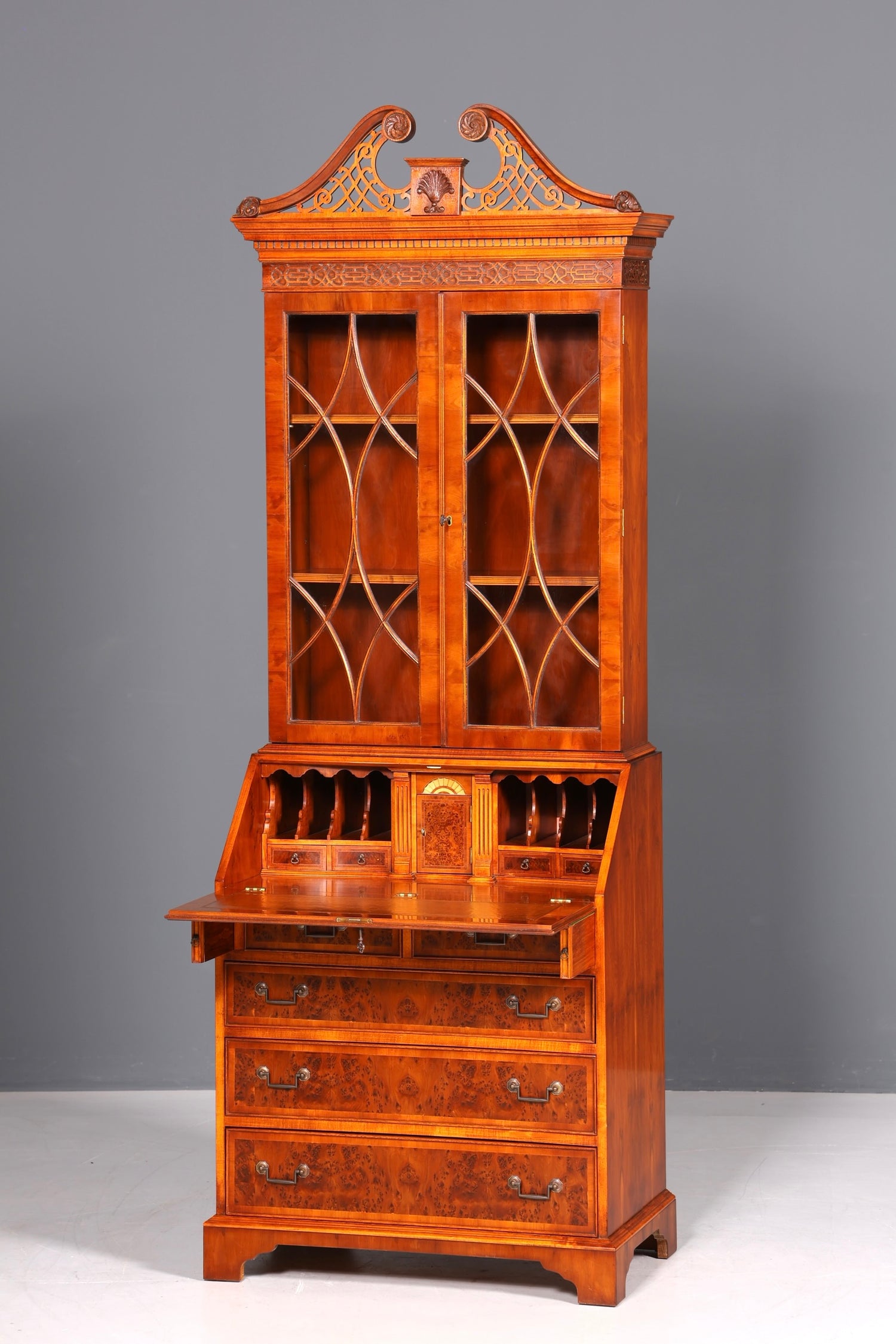 Stilvoller Englischer Sekretär Original Wade Büro Aufsatzsekretär Antik 60s Vitrinen Schrank UK