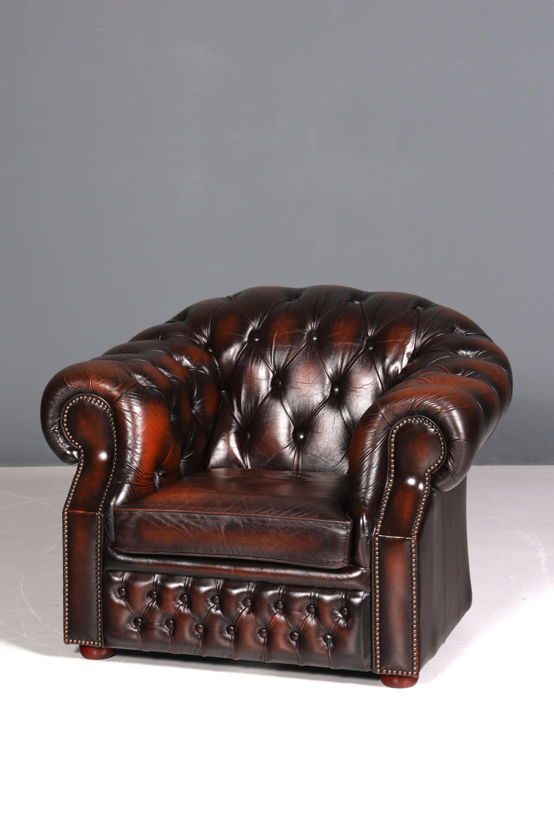 Beautiful original Chesterfield Centurion armchair English armchair English men&