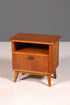 Schlichte Mid Century Kommode Vintage Klappschränkchen Danish Design Nachttisch 1 von 2