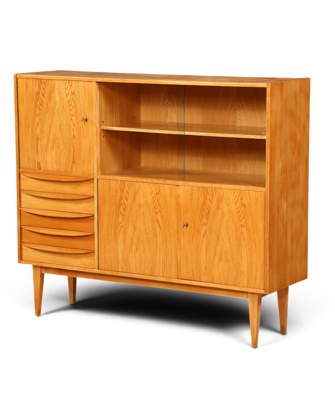 Hauptstadt Möblerei Hellerau Vitrine Modell 602 von Franz Ehrlich aus hellem Holz mit Glasschiebetüren und Schubladen