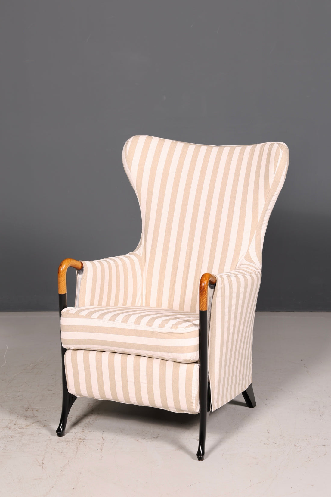 Elegant Original Giorgetti Progetti Wingback Chair, Umberto Asnago Design, Italian Fabric, Vintage