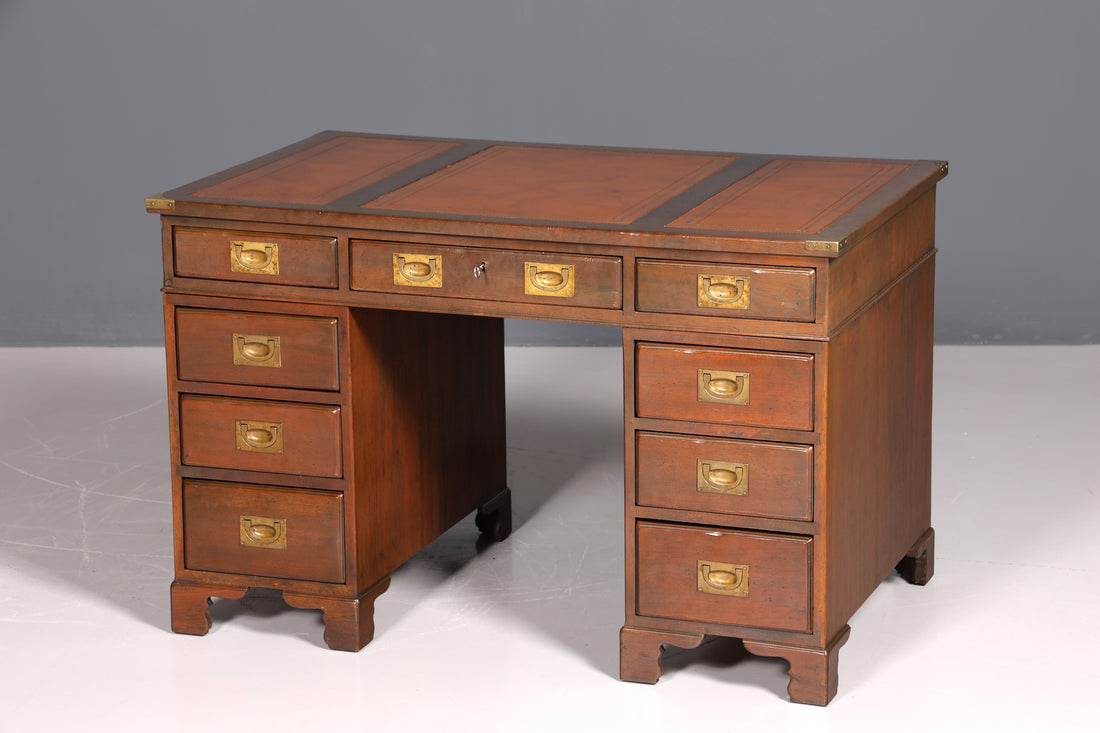 Traumhafter Maritimer Schreibtisch Englischer Military Desk Bürotisch Office Table mit echt Lederauflage