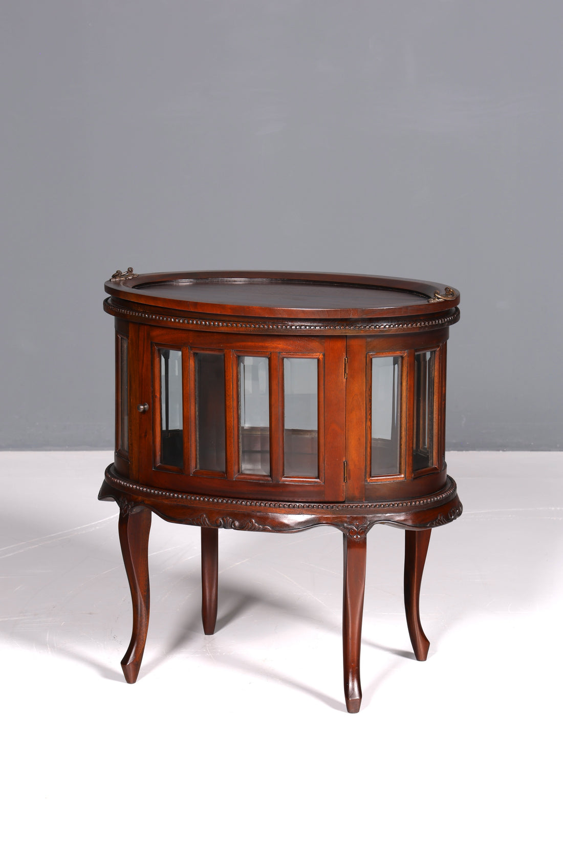 Beautiful, delicate Chippendale bar cabinet, real wood tea cabinet in Art Nouveau style, display cabinet